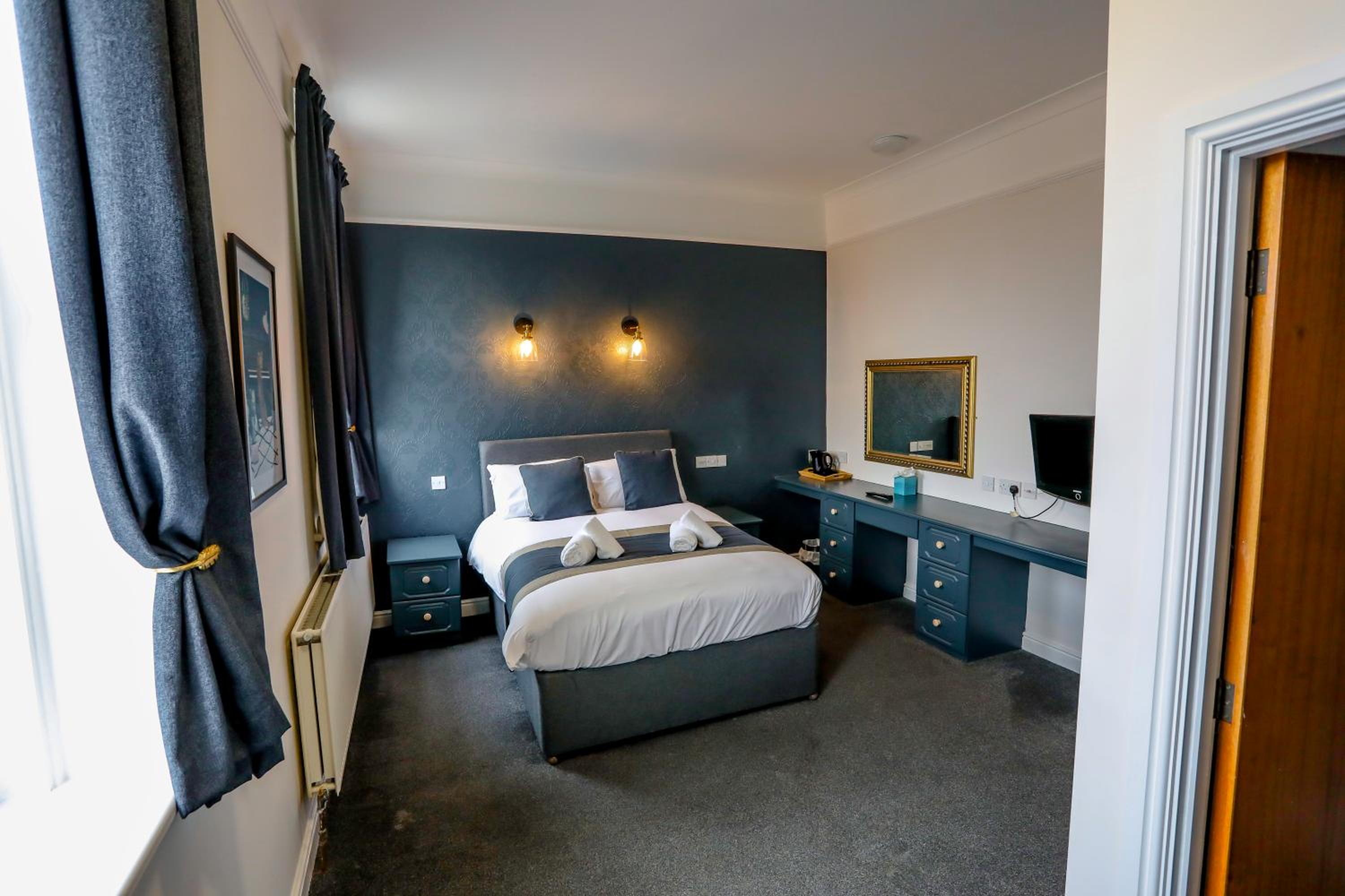 Double Room - Photo 1