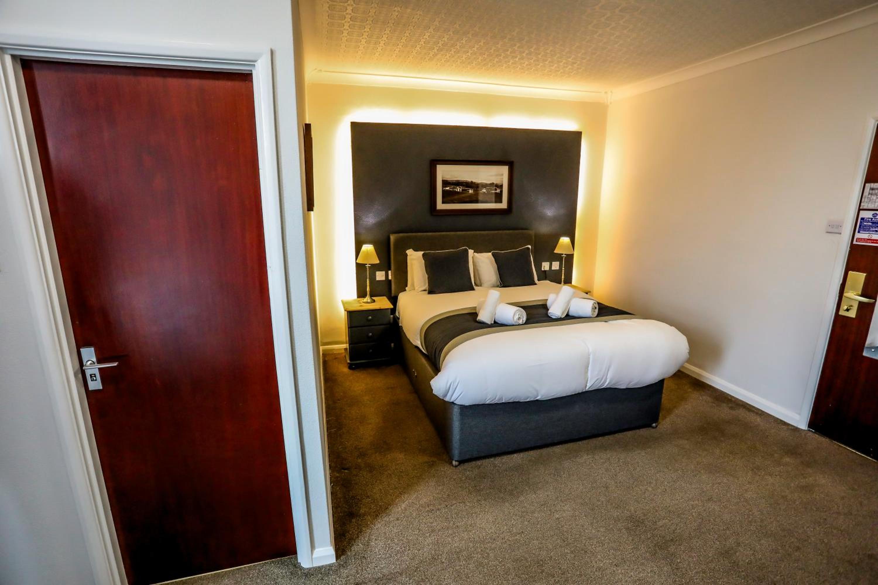 Double Room - Photo 5