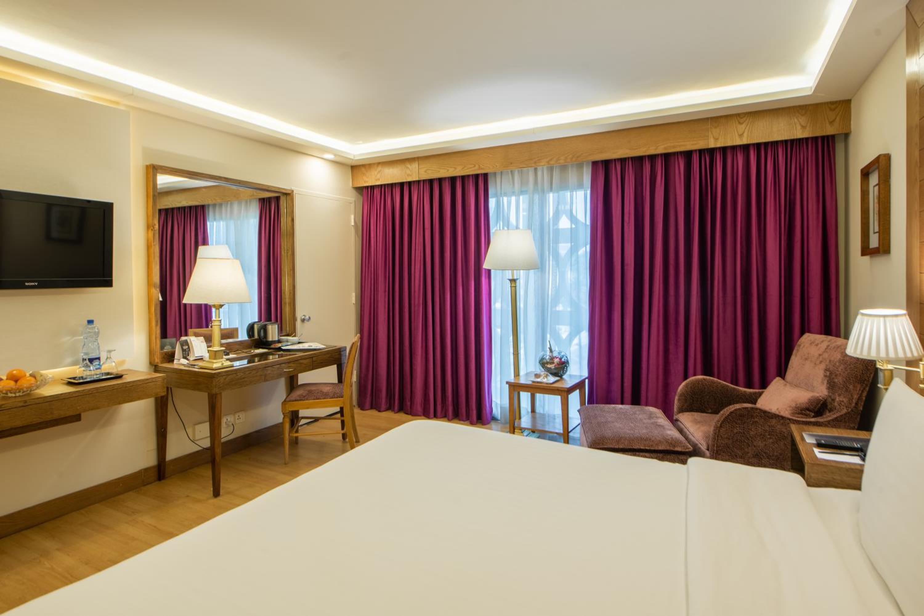 Standard King Room