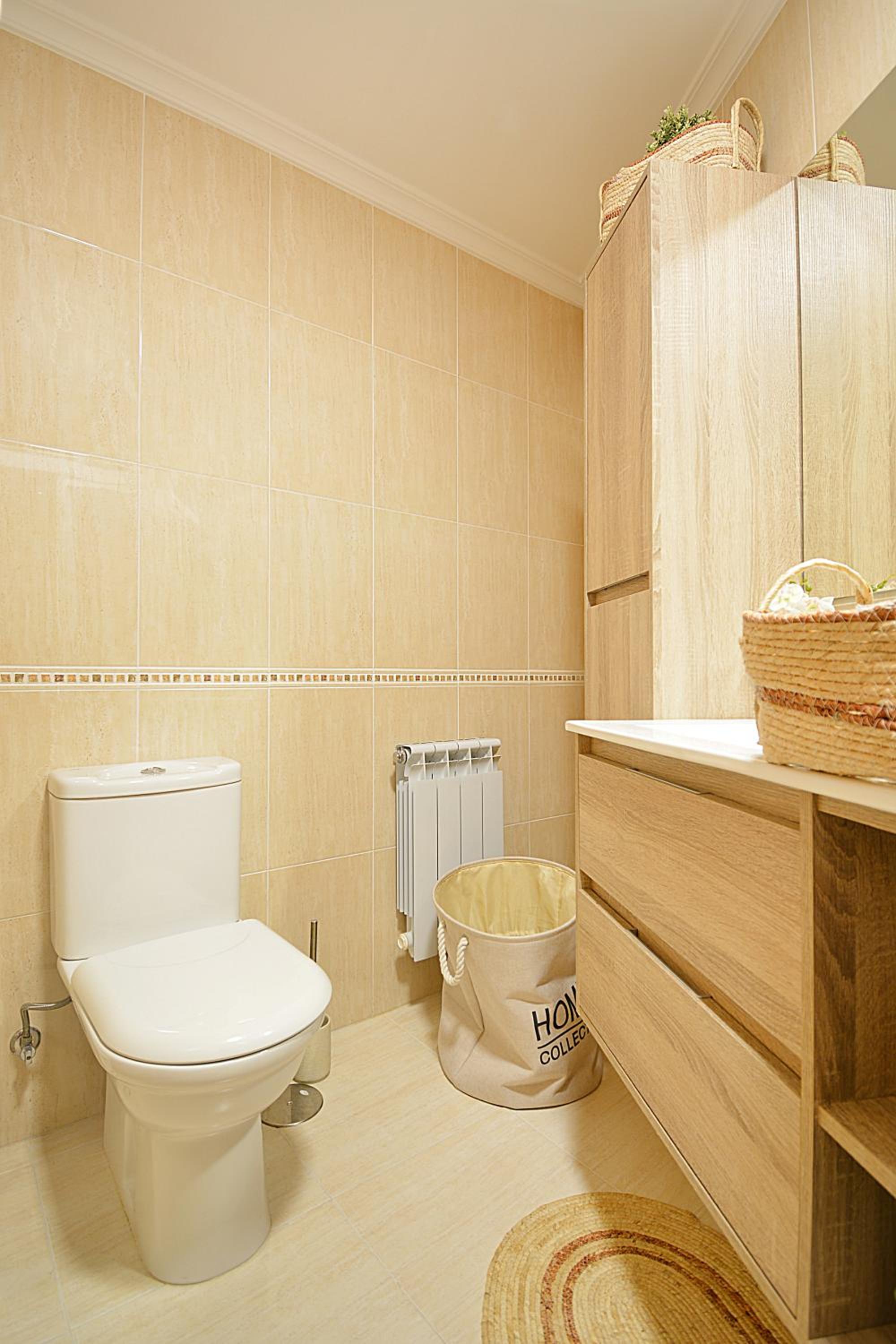 Three-Bedroom Apartment photo 2