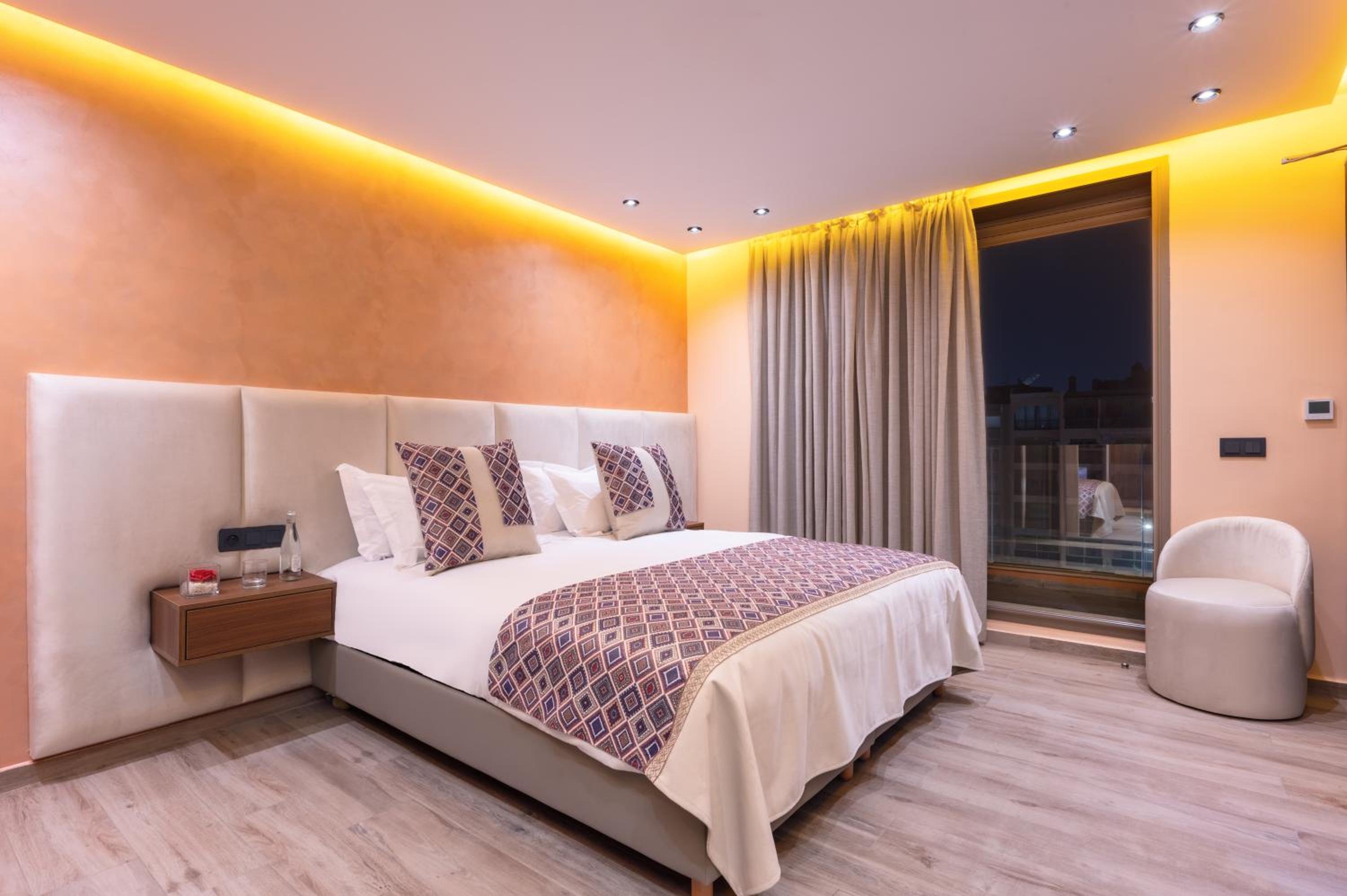 Double Room - Photo 4