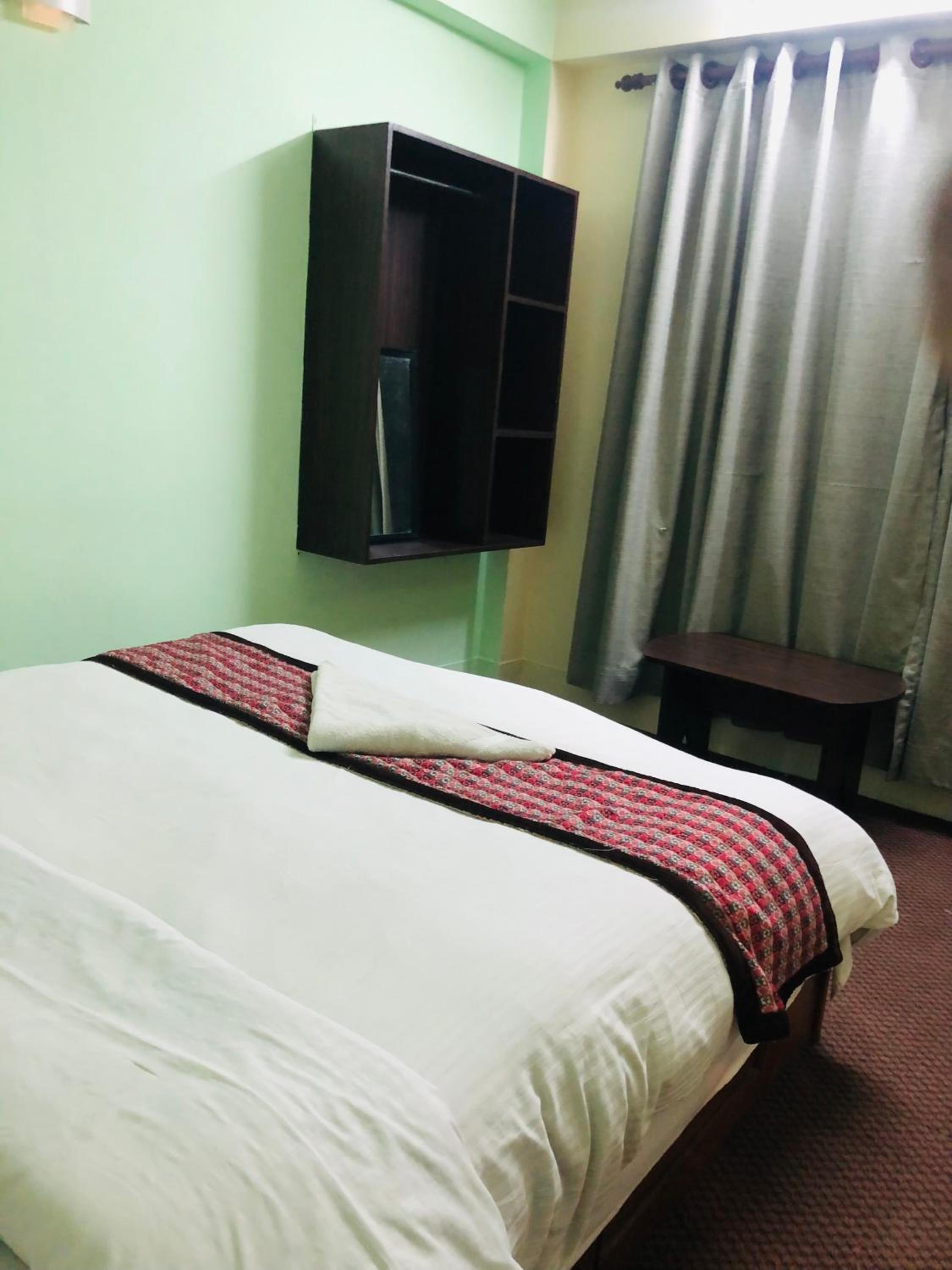 Standard Double Room - Photo 7