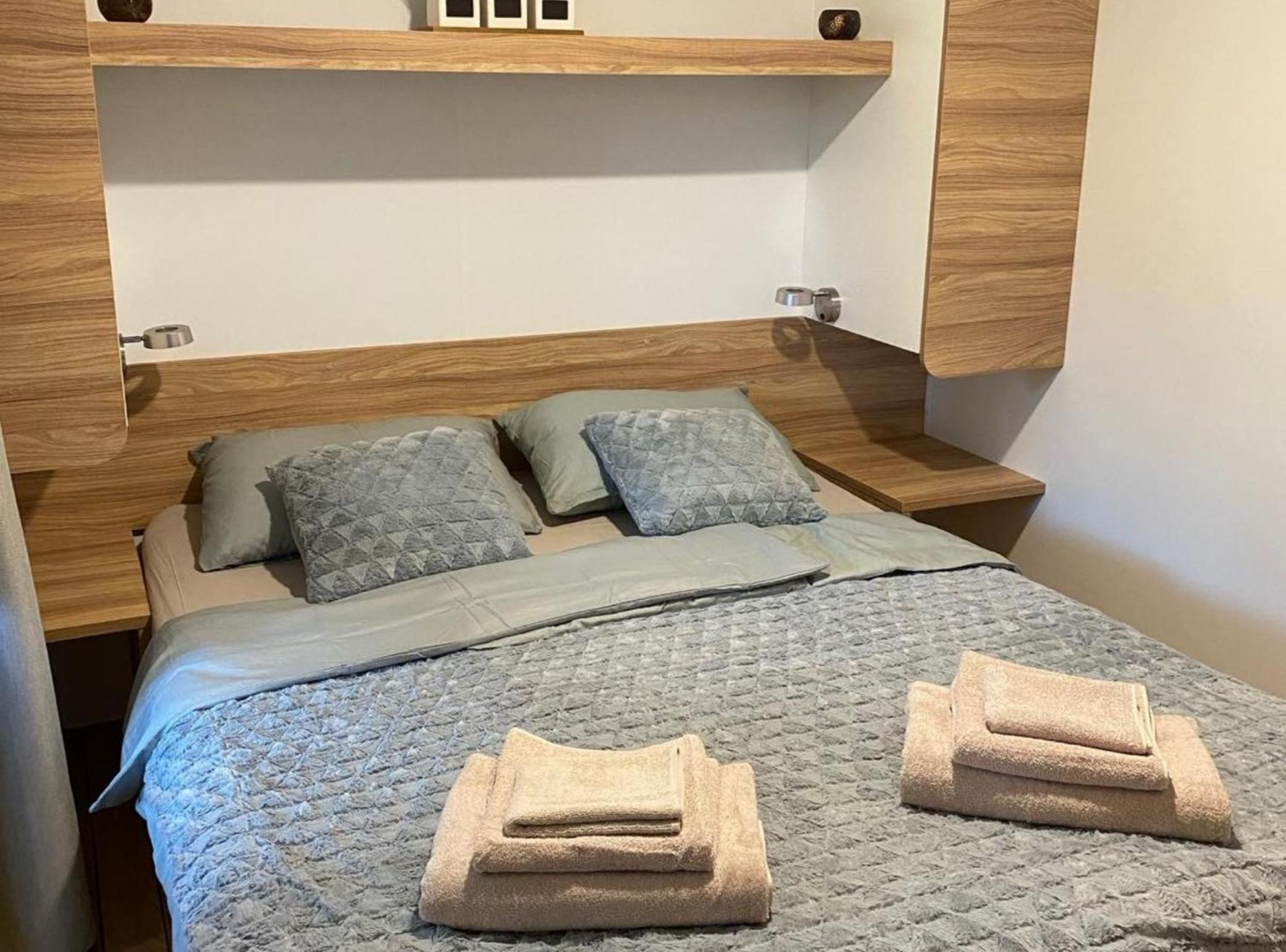 Two Bedroom Mobile Home with Terrace