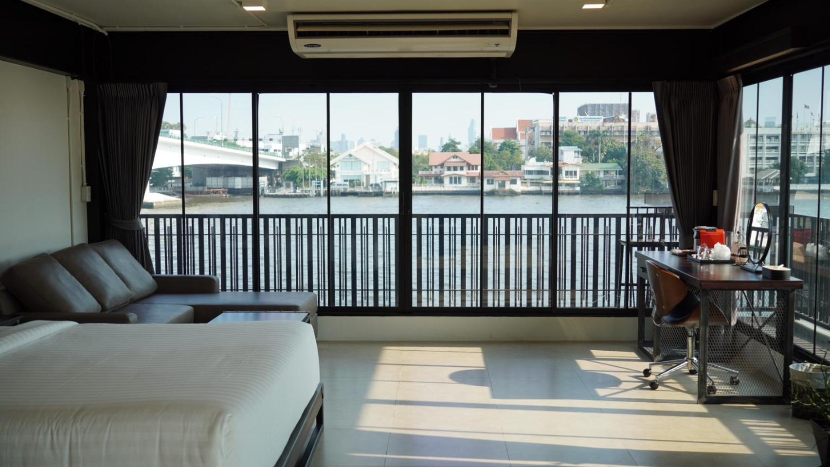 Panoramic Double Room with River View  photo 2