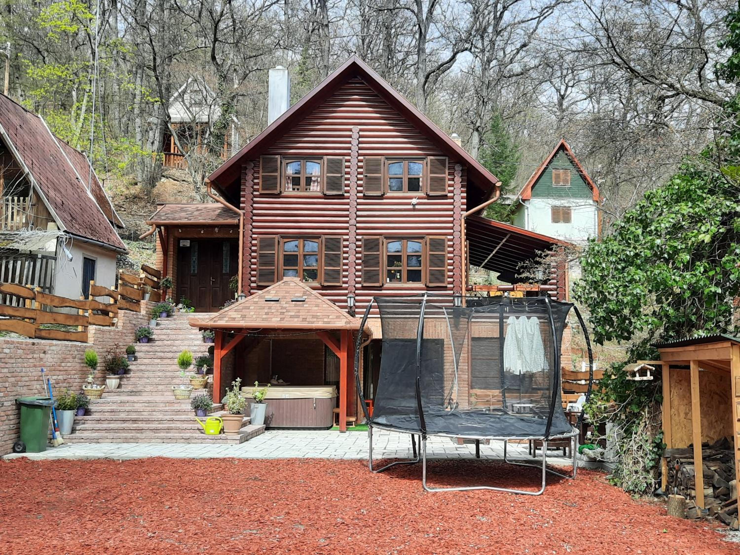 Three-Bedroom House photo 1