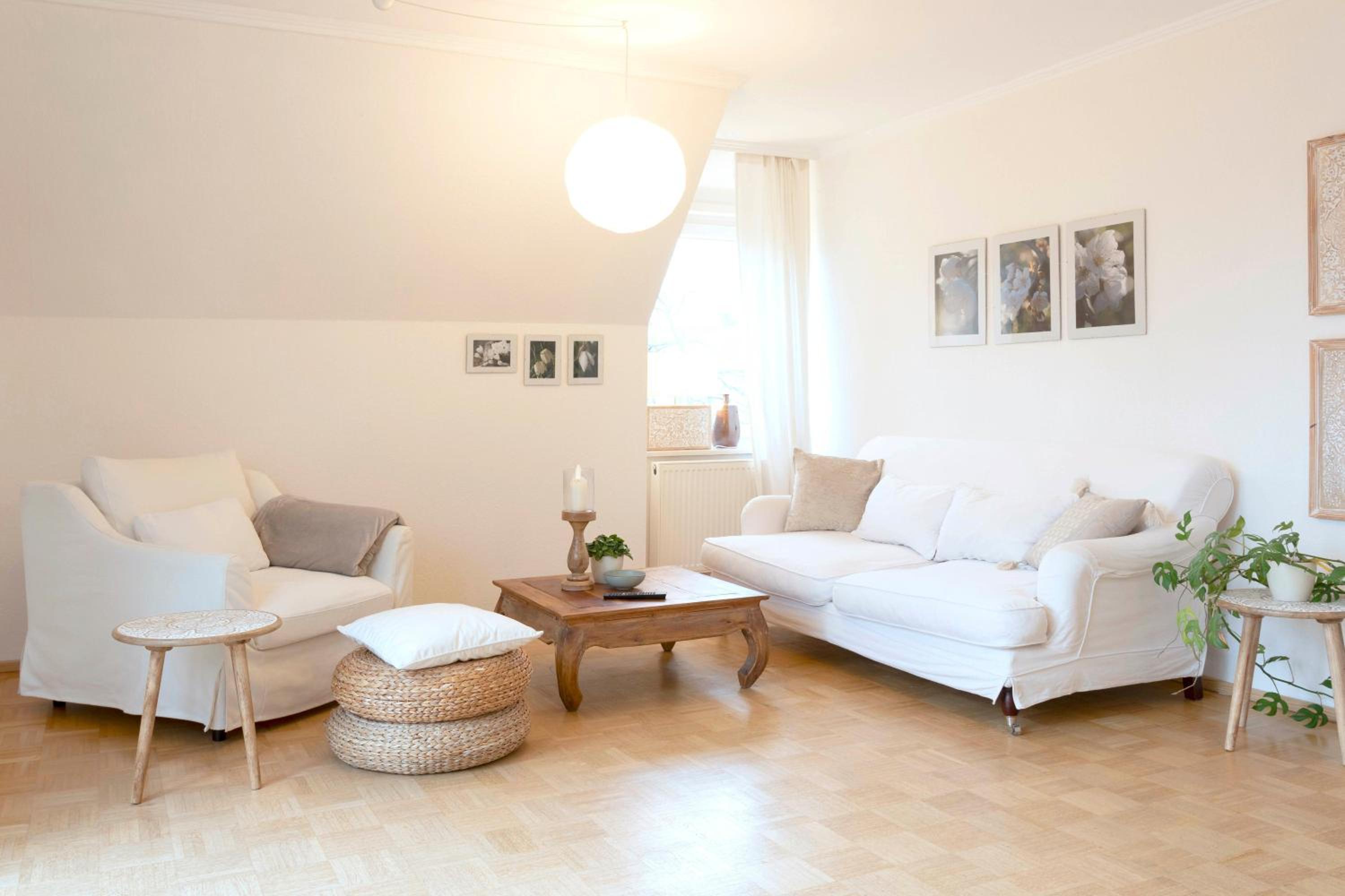 One-Bedroom Apartment photo 1