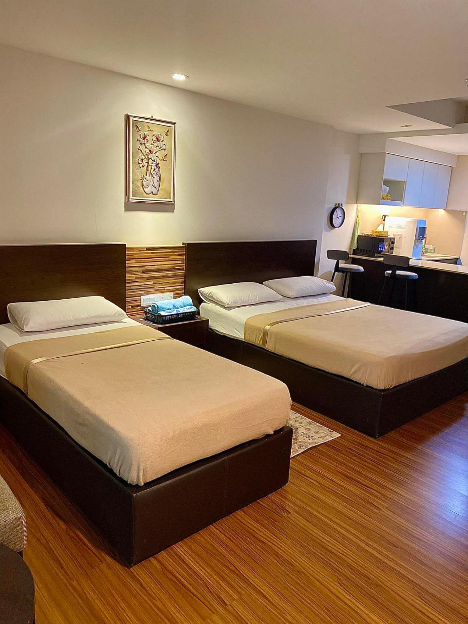 Studio Apartment photo 2