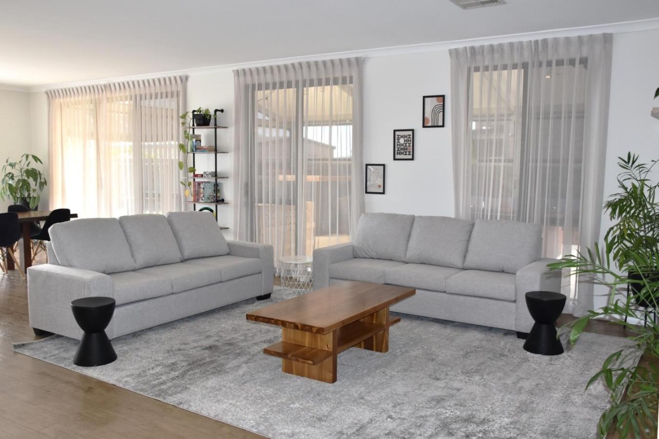 Four-Bedroom House photo 1