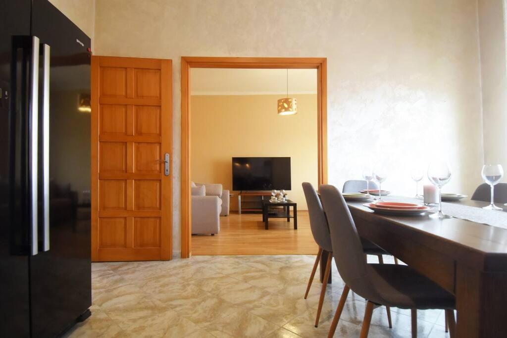 Two-Bedroom Apartment photo 2