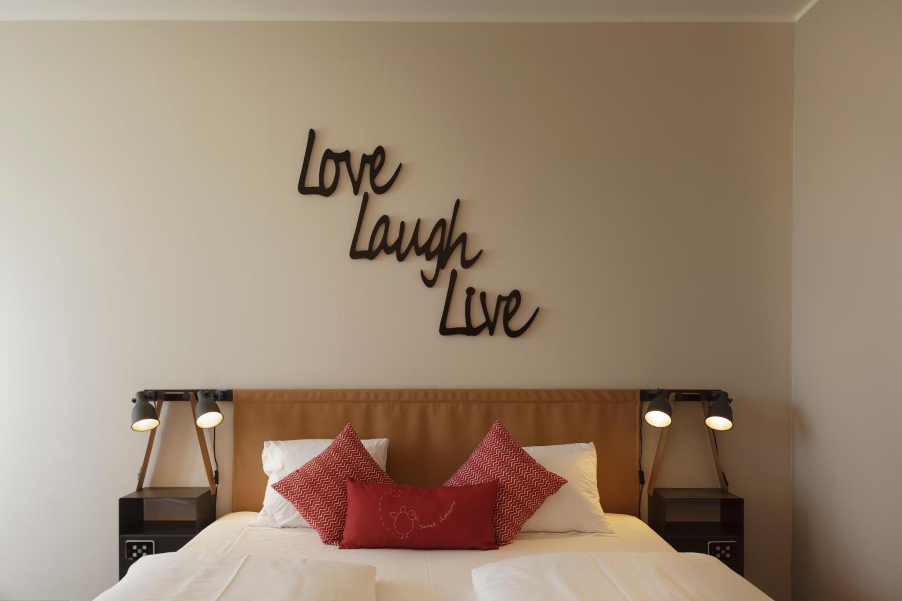Smart Room - Photo 1