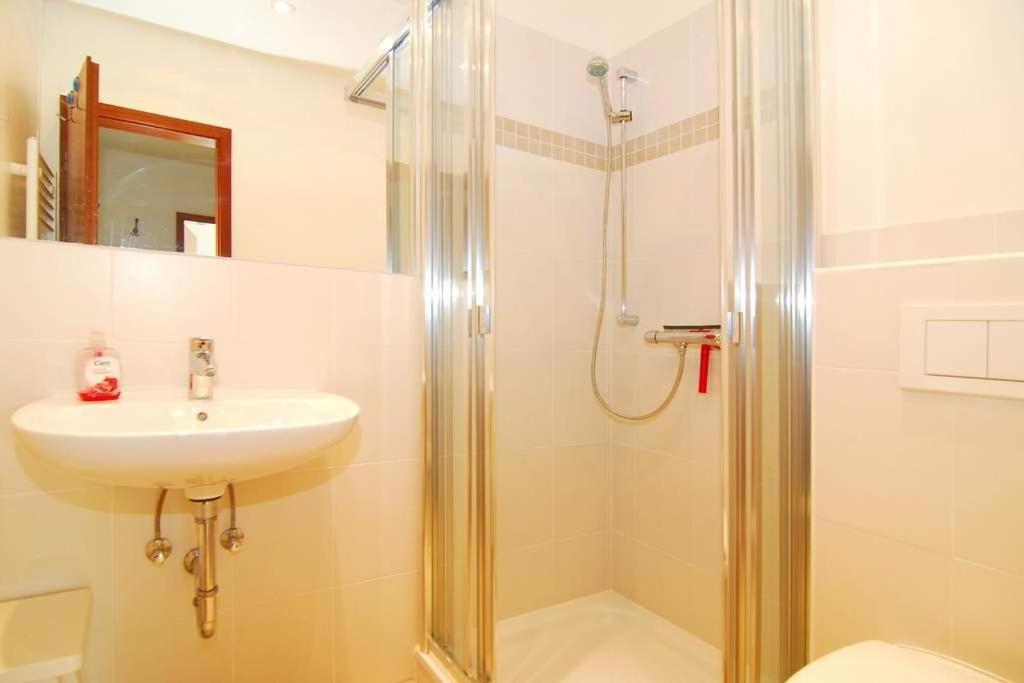 Apartment With Sauna photo 2