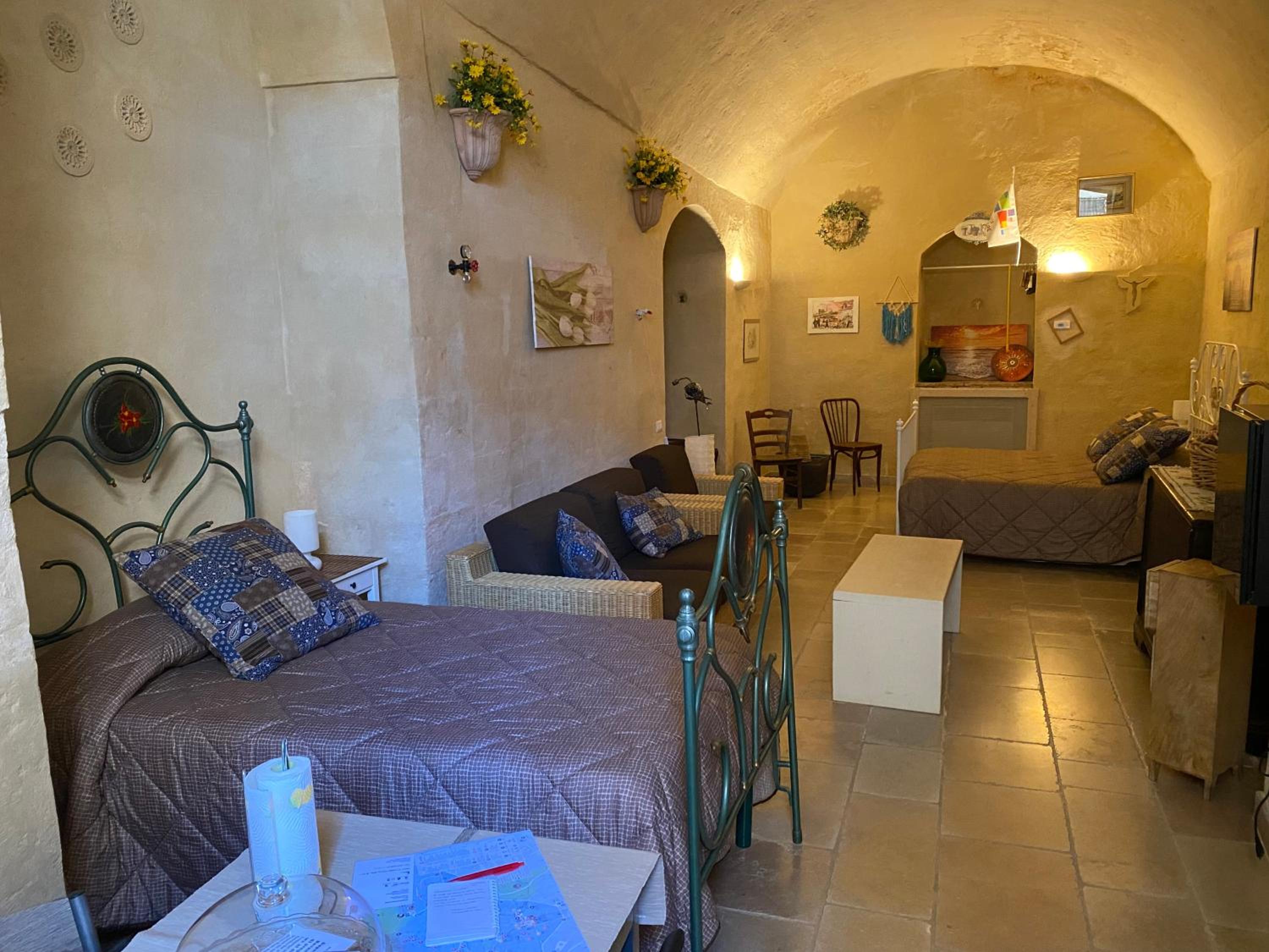Quadruple Room with Private Bathroom
