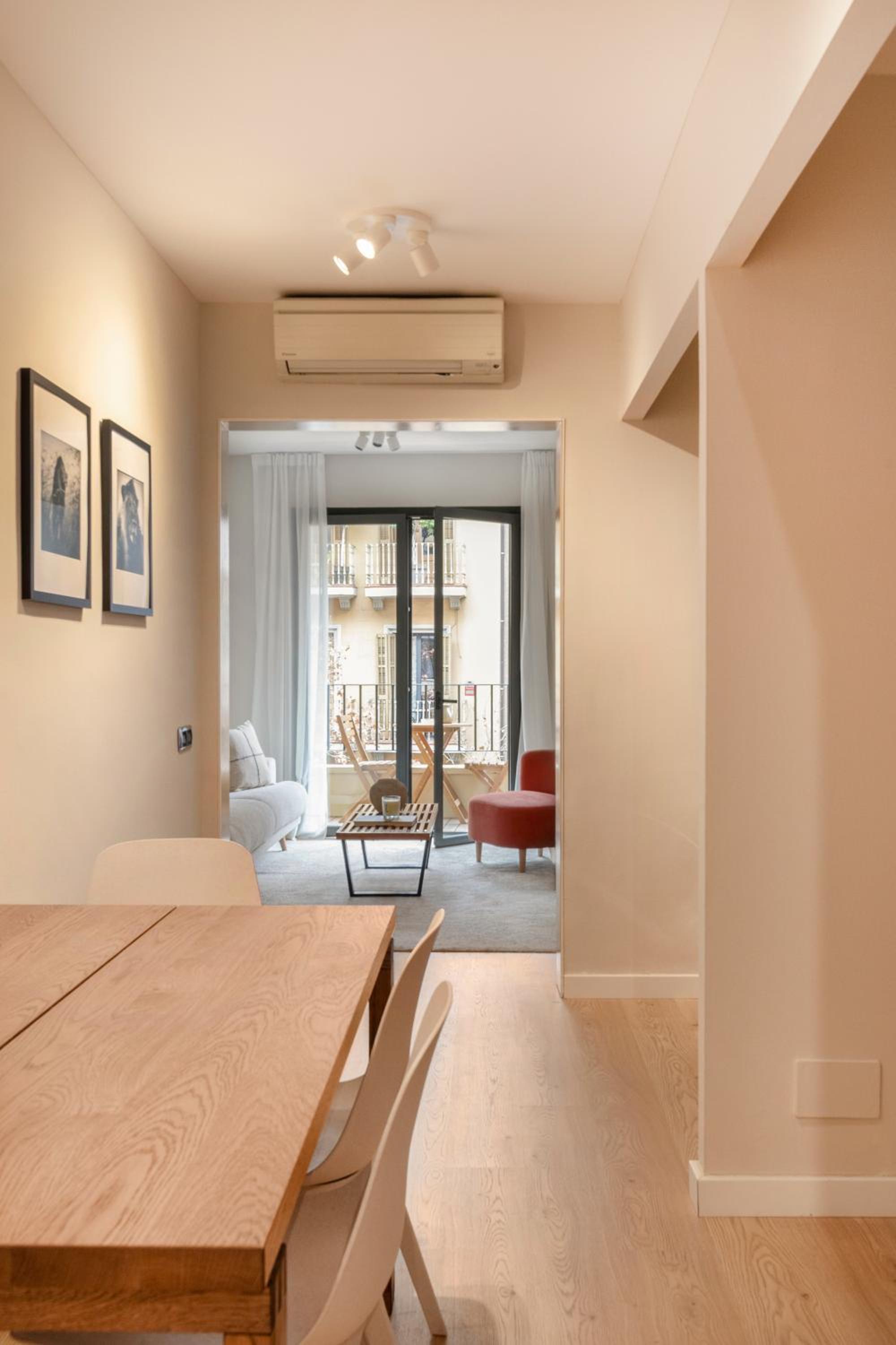 Two-Bedroom Apartment with Balcony photo 2