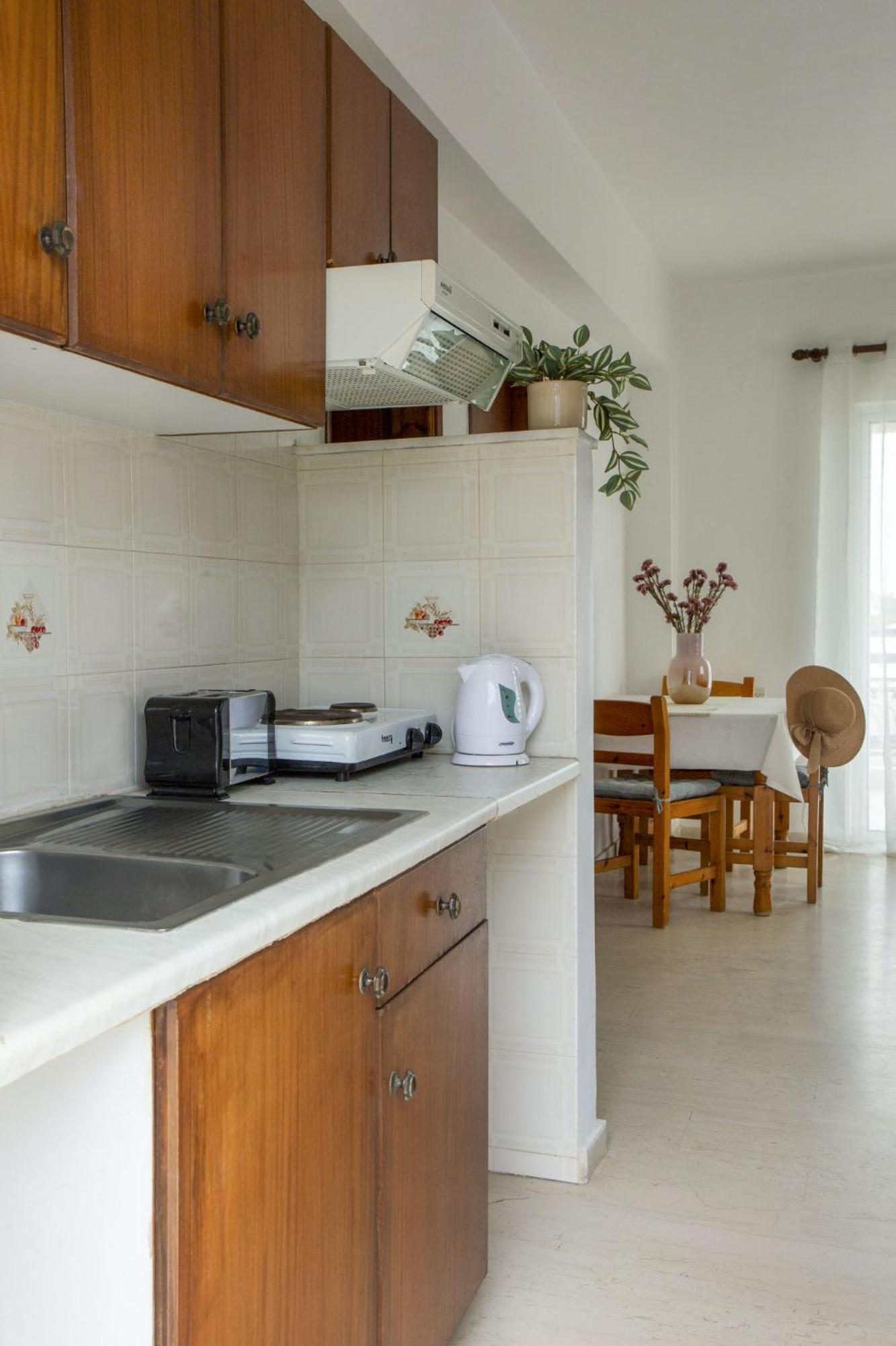 Apartment - Ground Floor photo 2