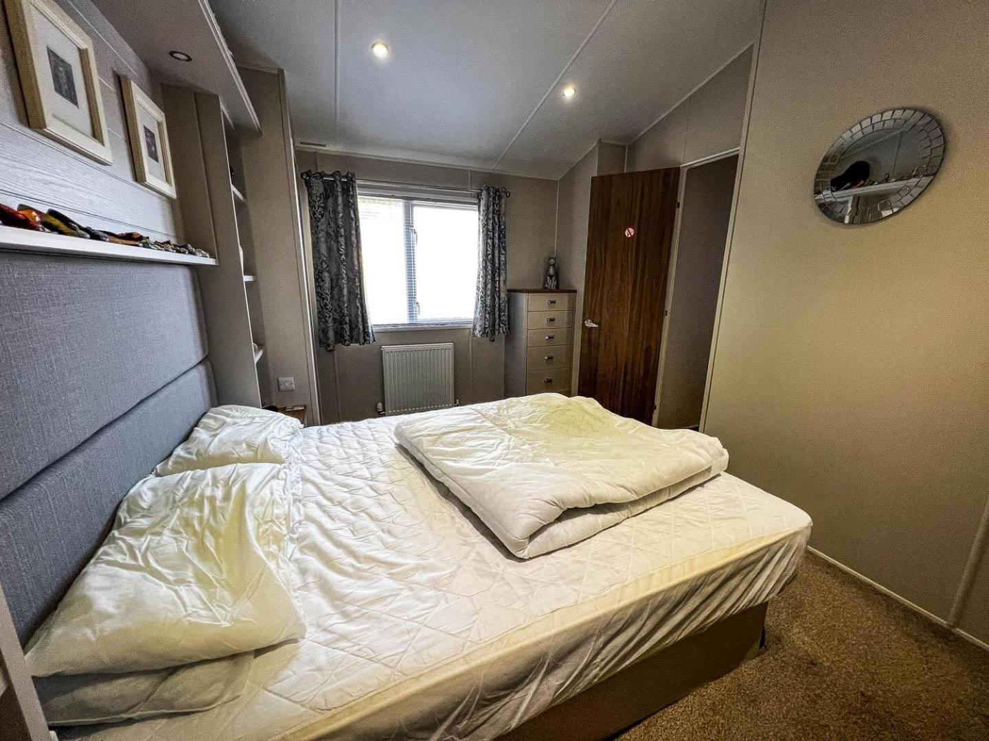 Mobile Home photo 2