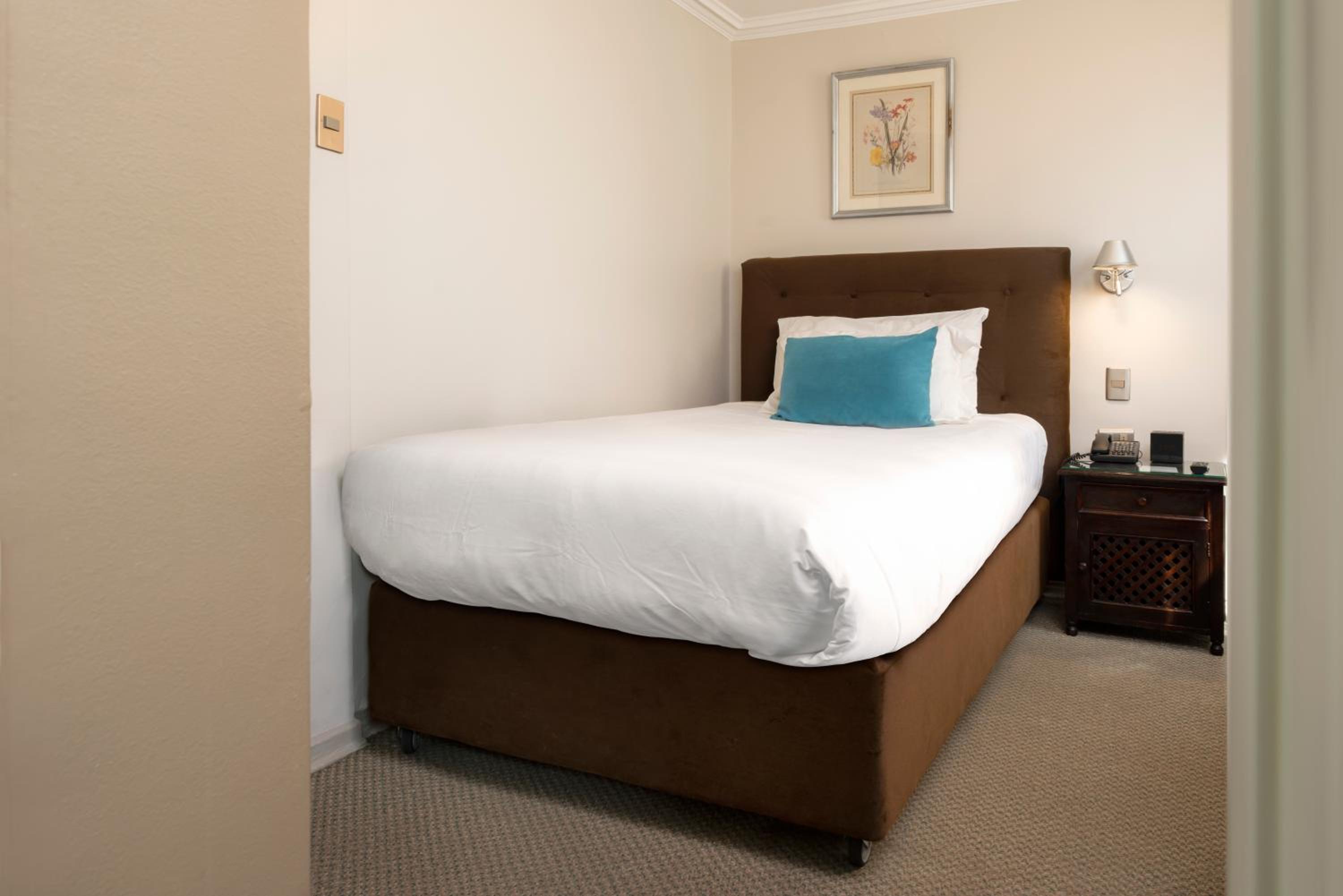 Single Room photo 3