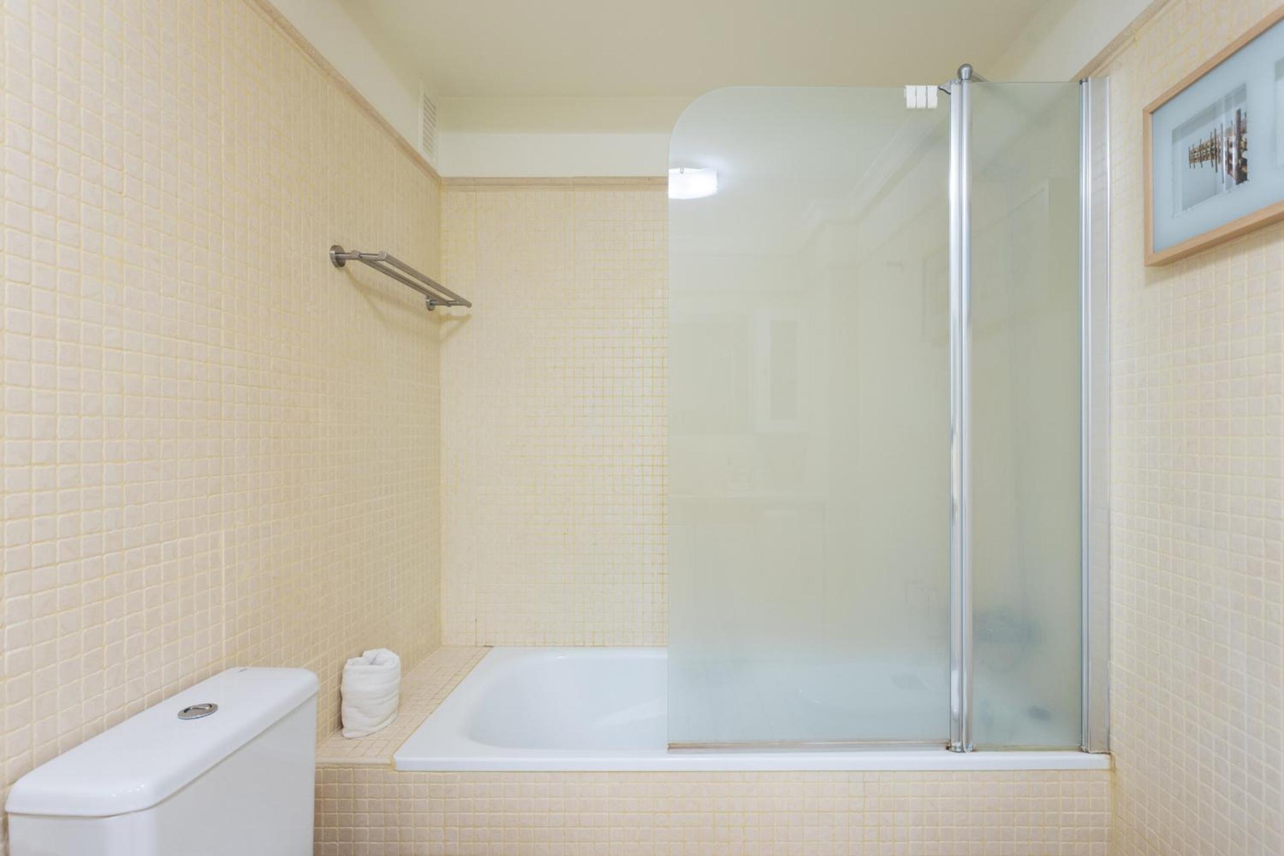 Apartment - Photo 42