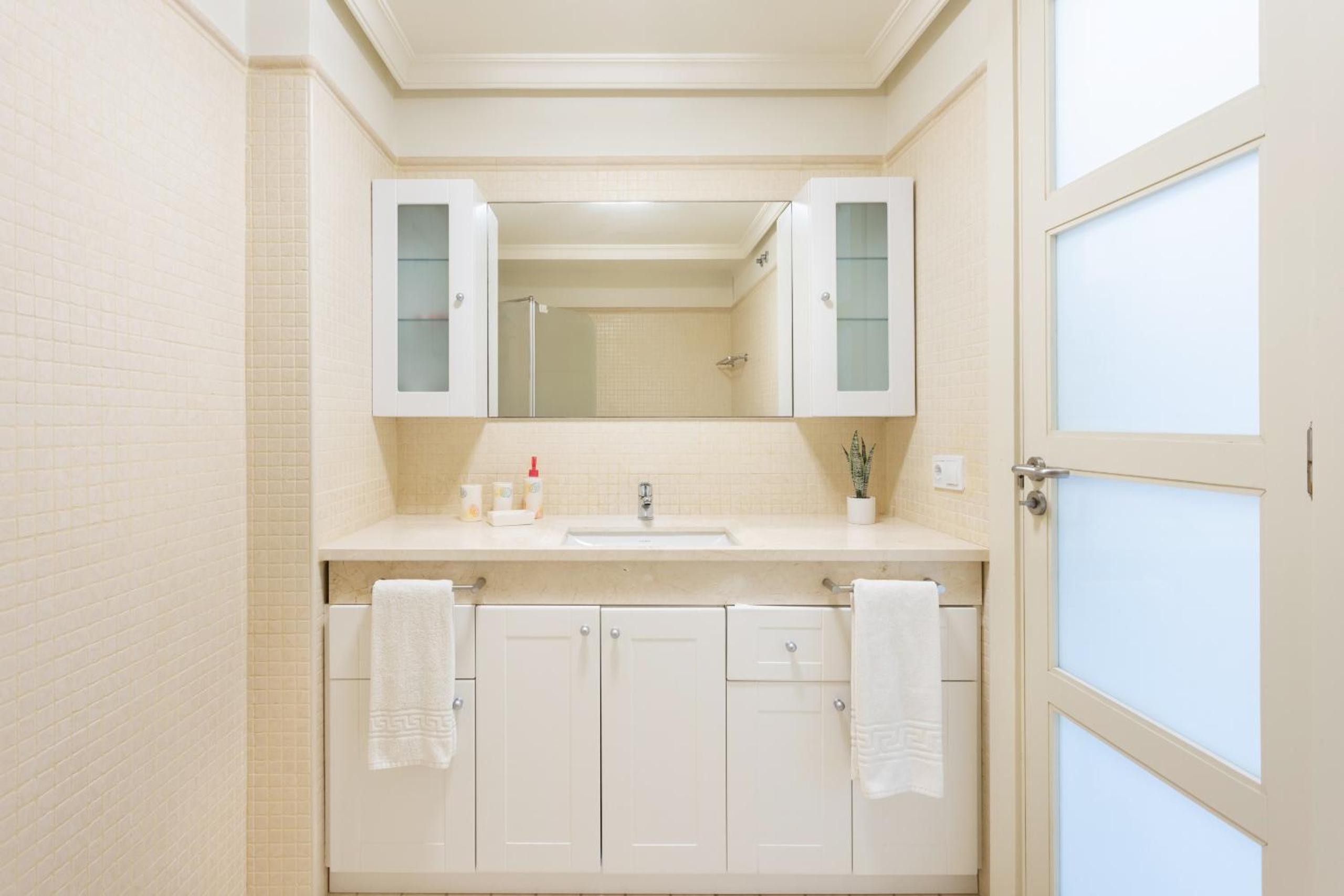 Apartment - Photo 39