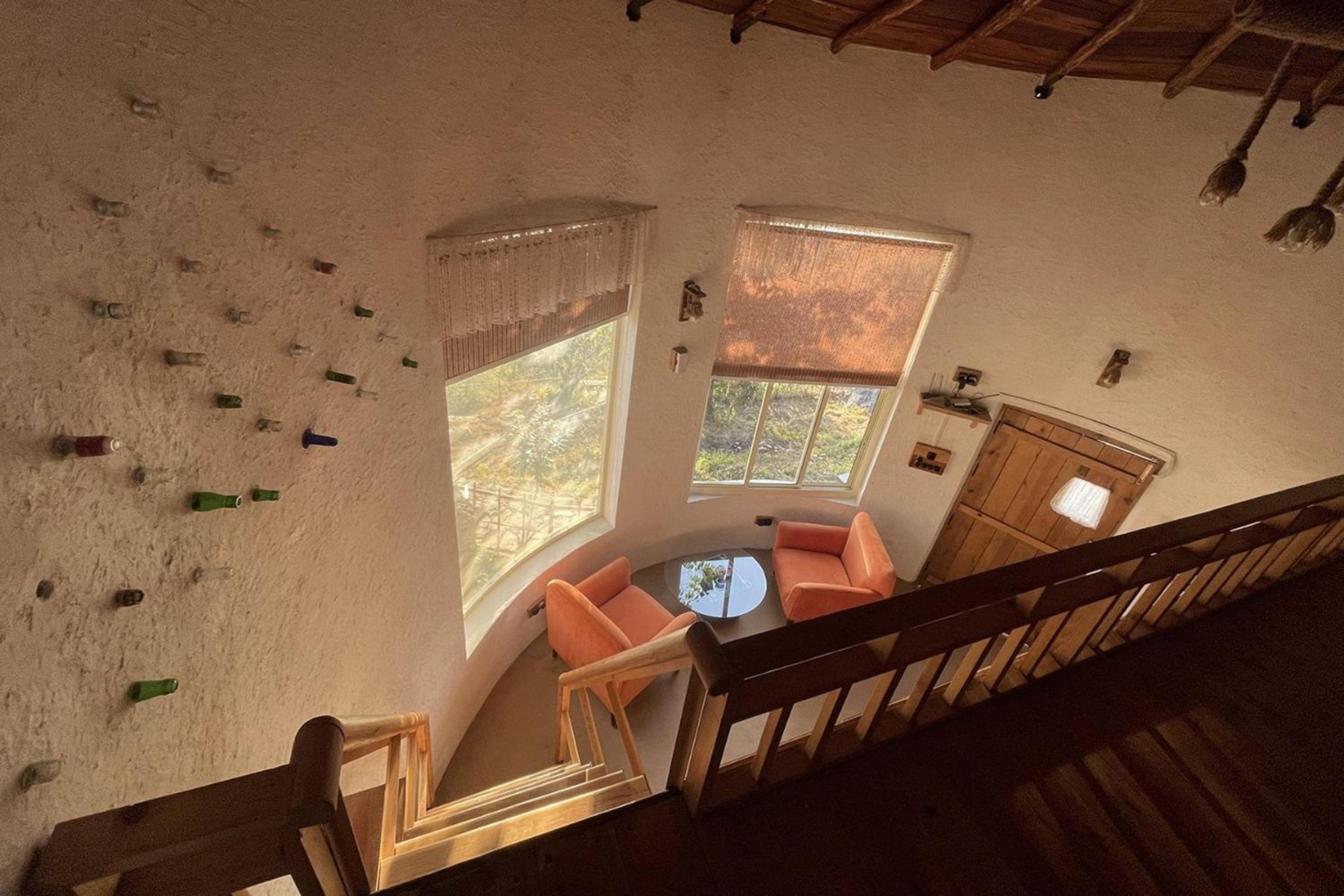 Two-Bedroom House - Photo 9