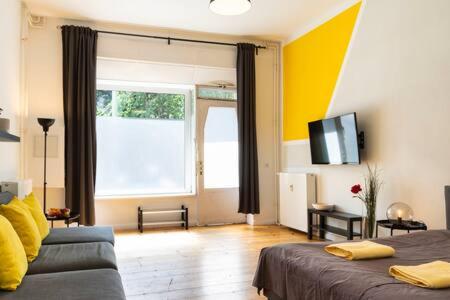 Apartment photo 1