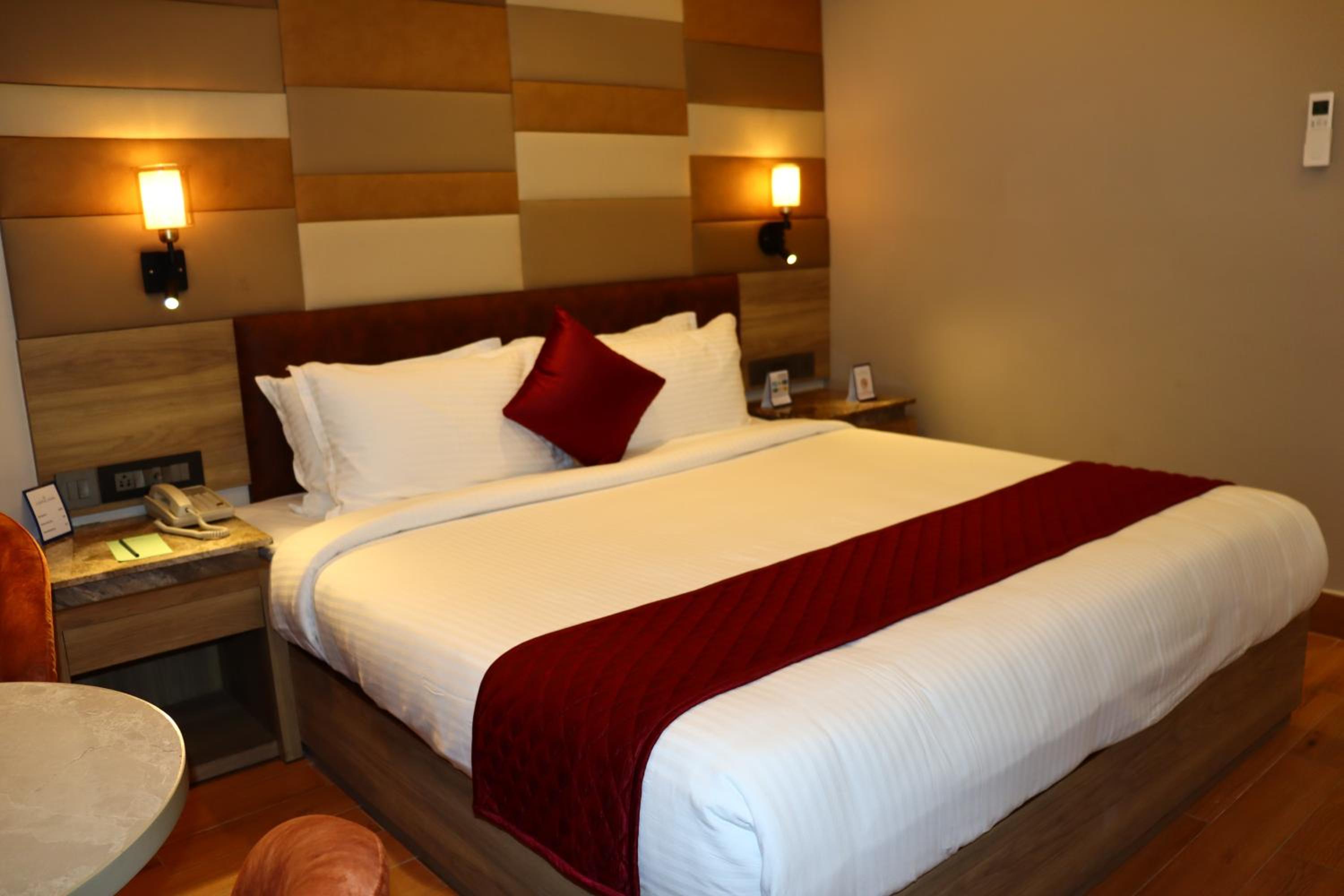 Deluxe Double Room - Photo 5