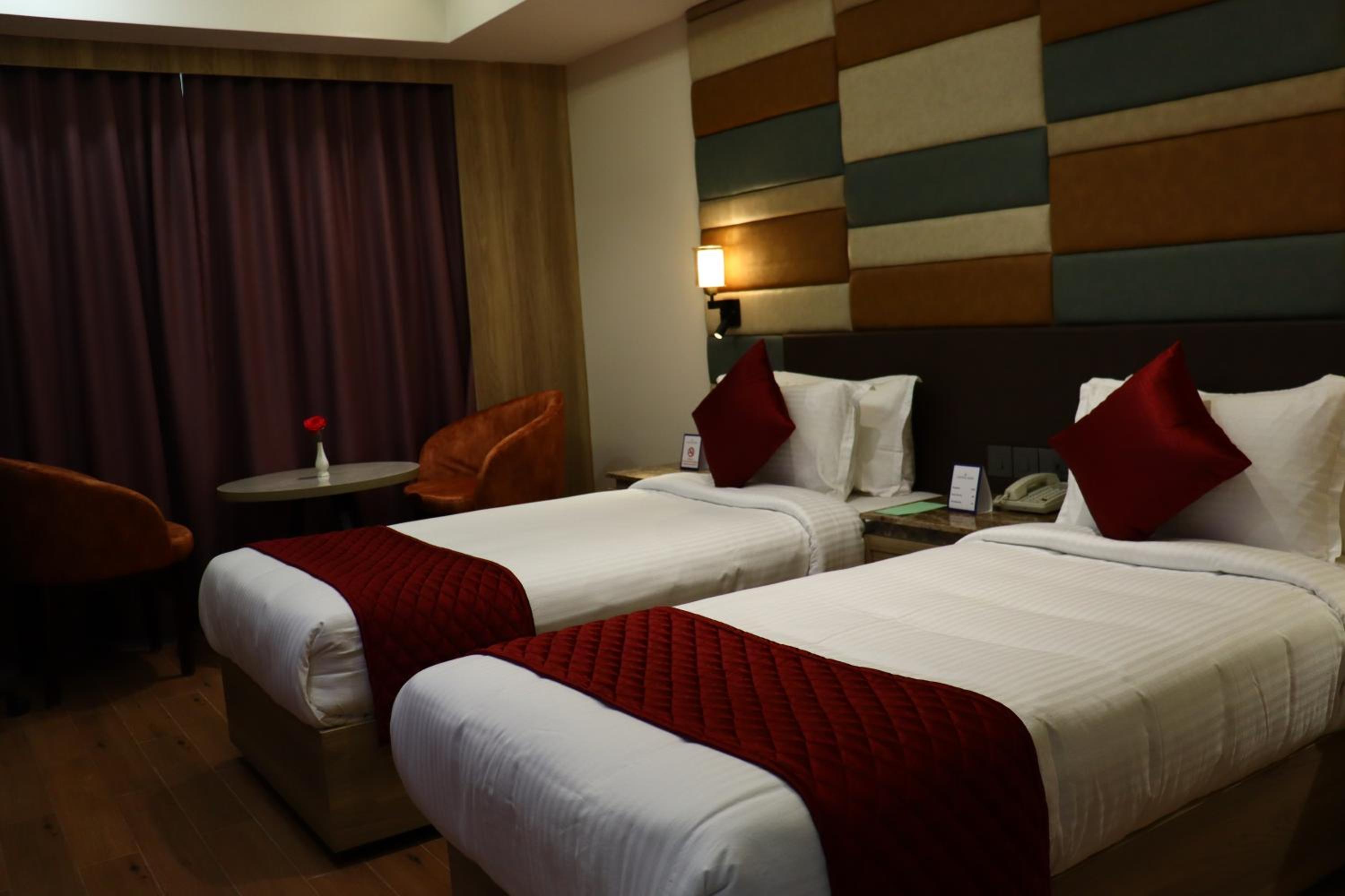 Deluxe Double or Twin Room - Photo 1