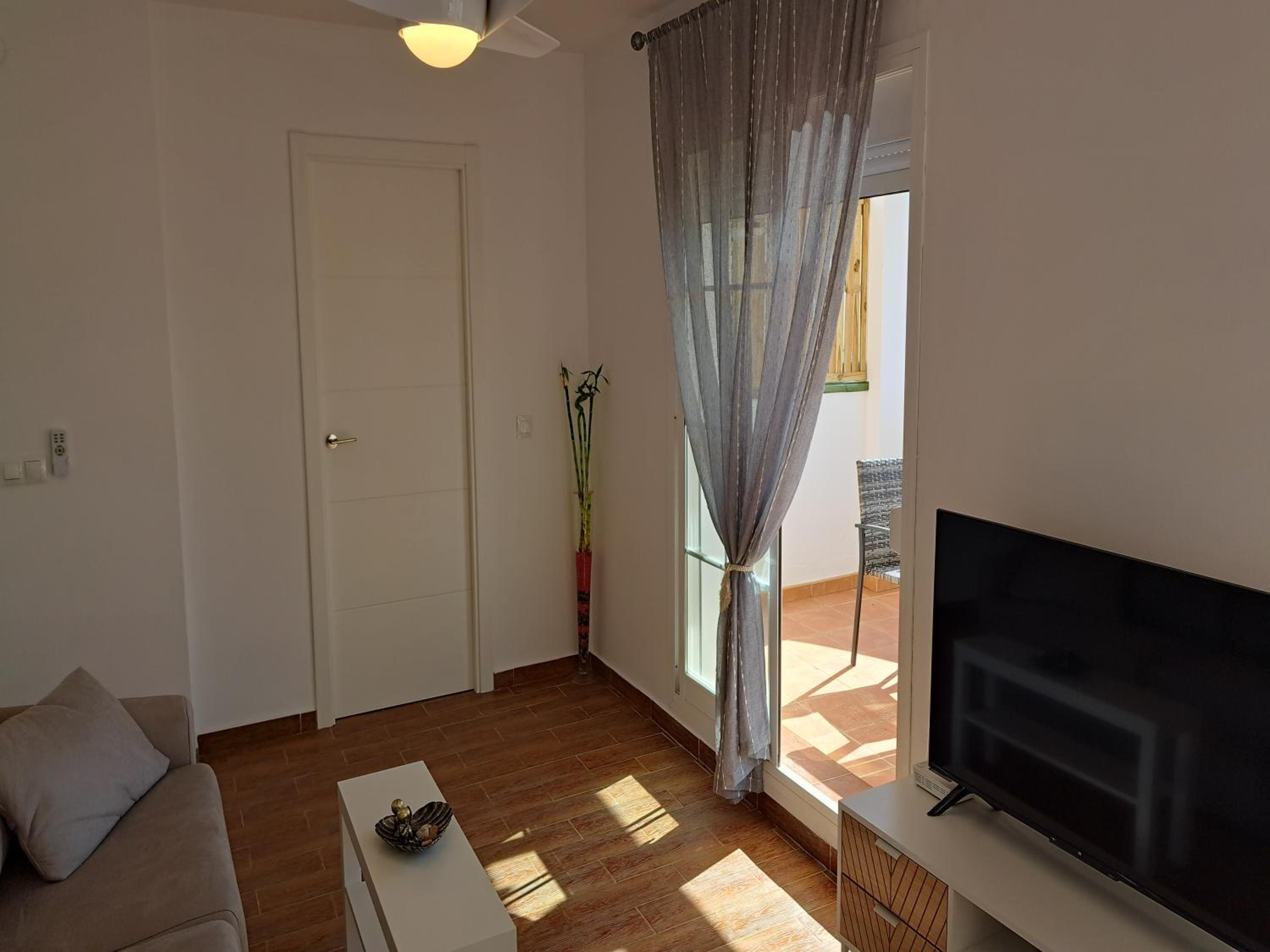 One-Bedroom Apartment photo 3