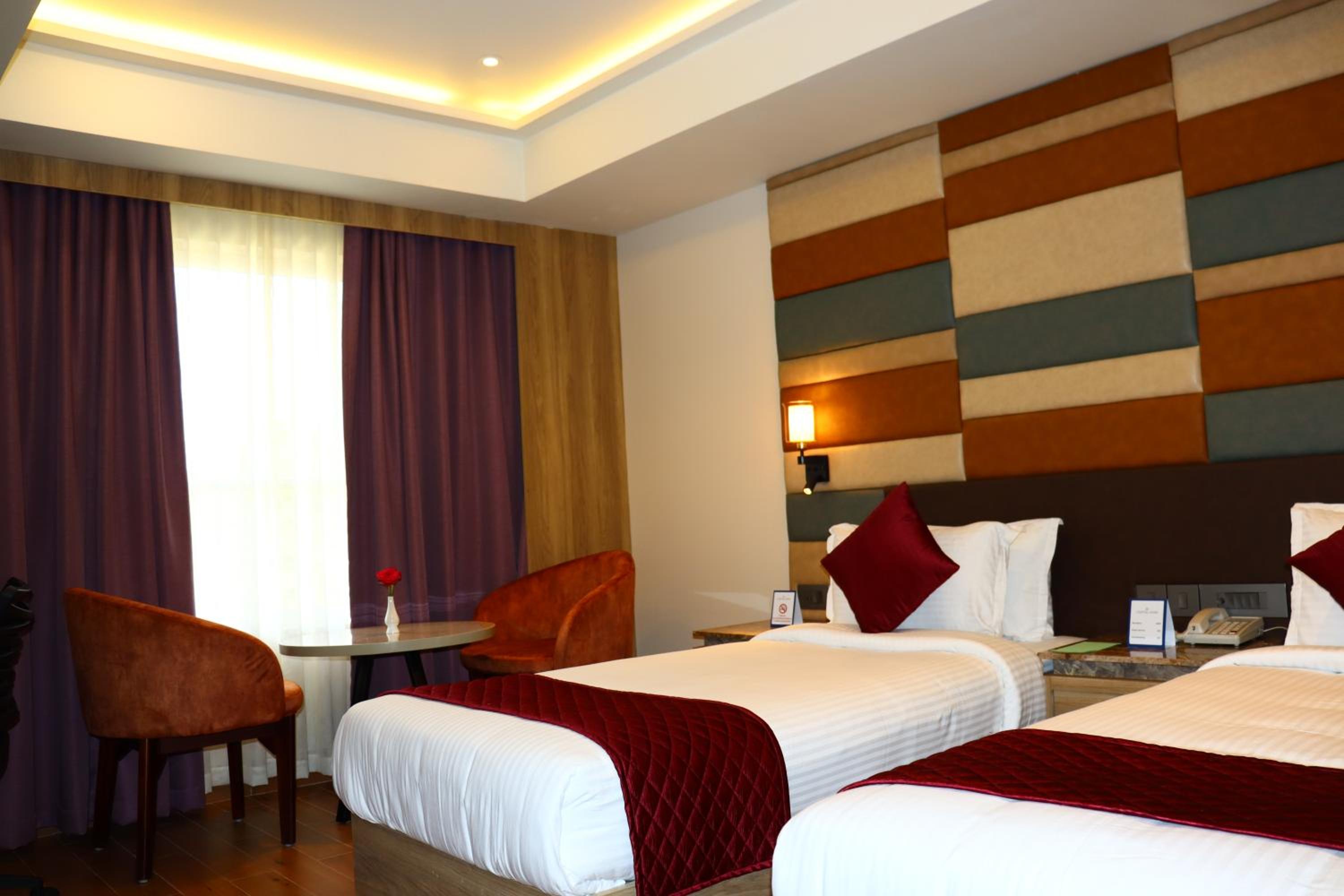 Deluxe Double or Twin Room - Photo 2