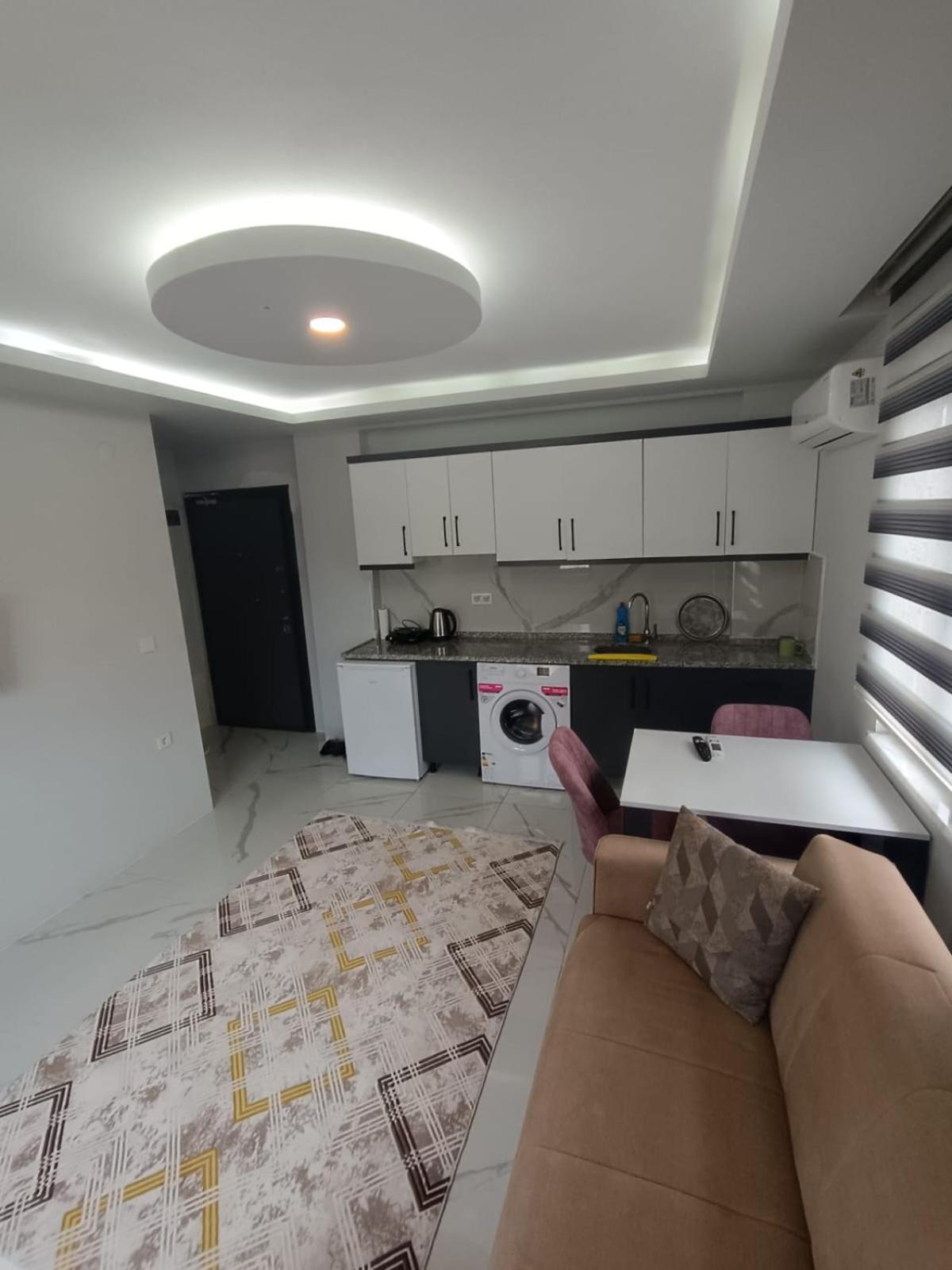 One-Bedroom Apartment - Photo 18