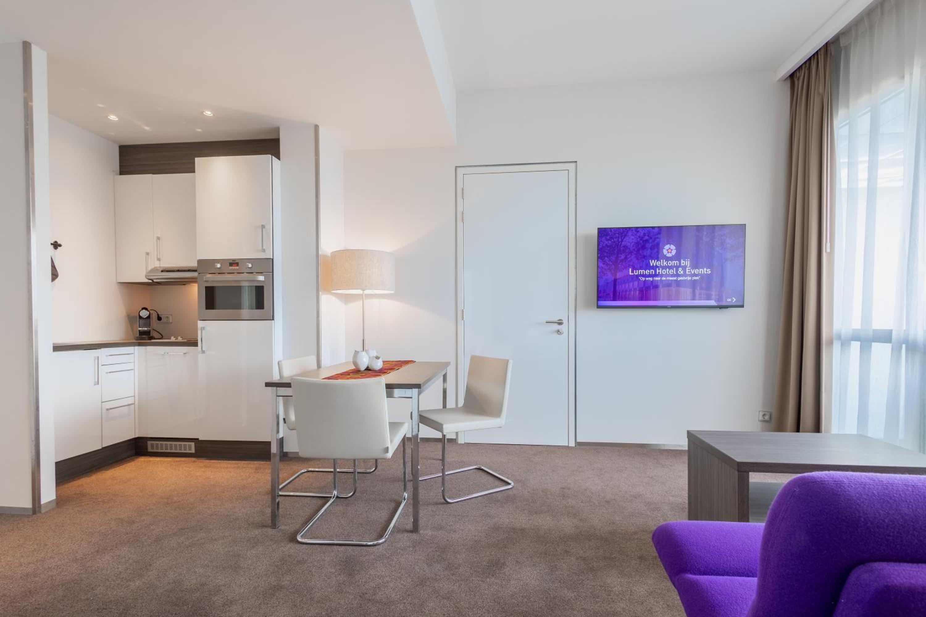 Apartment Suite - Photo 5