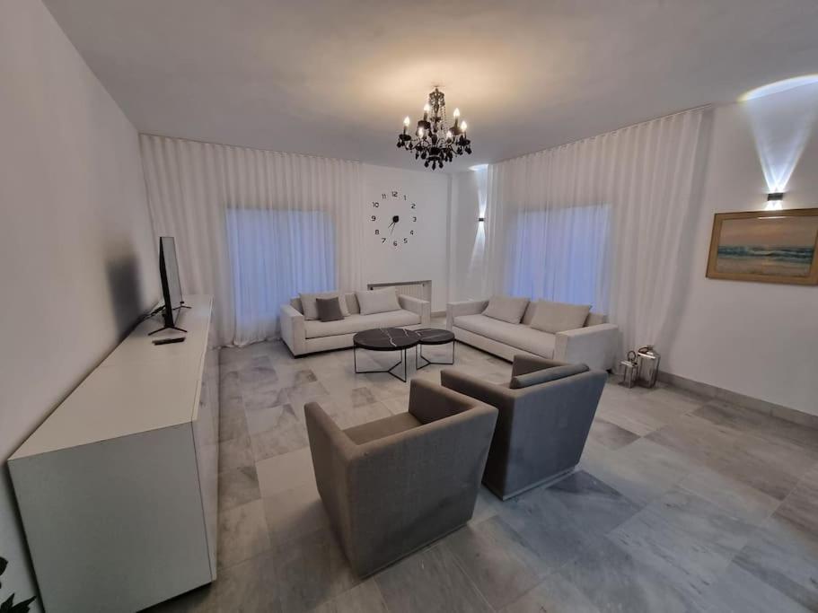 Superior Apartment photo 1