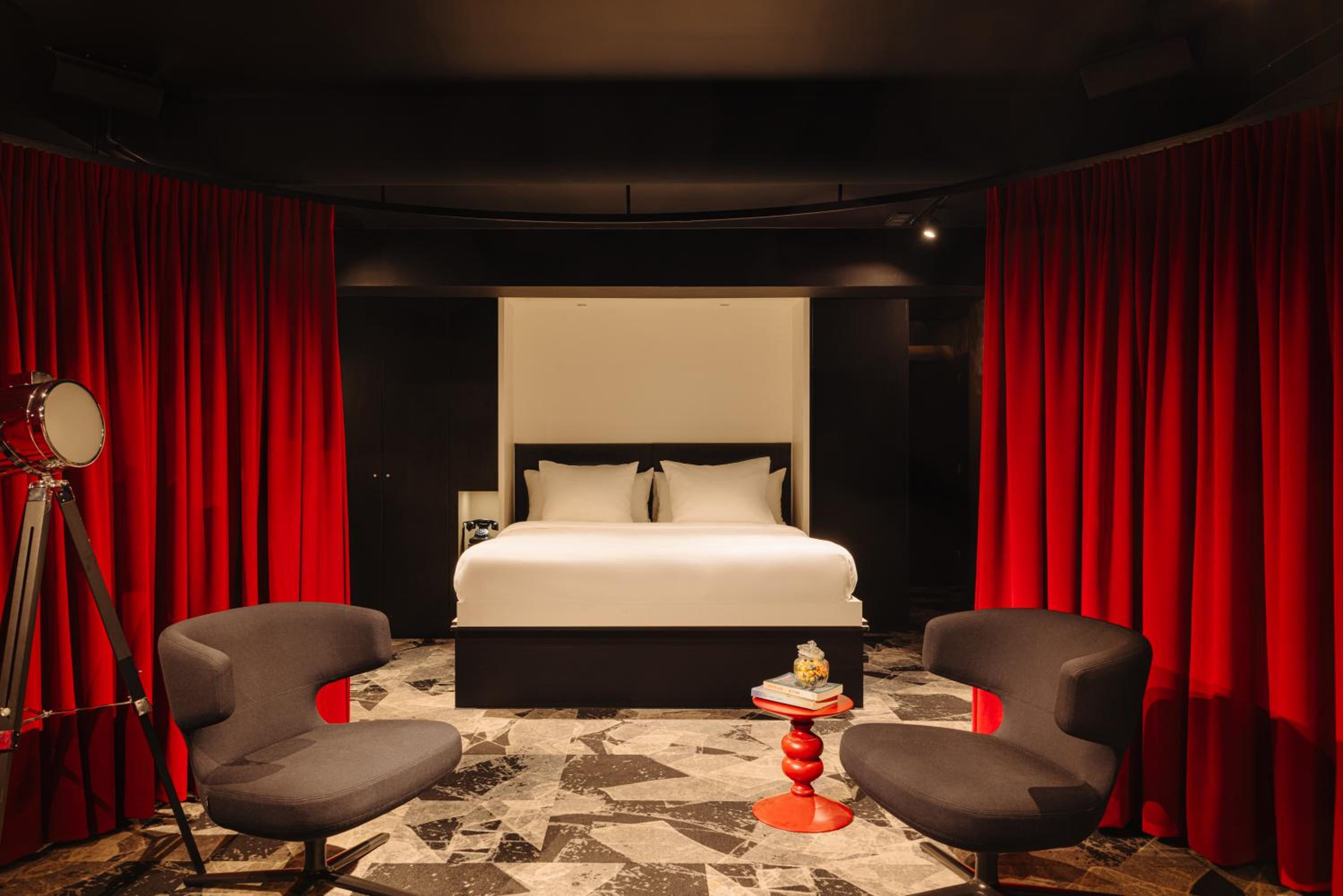 Suite 1 Double Bed 4 Twin Beds