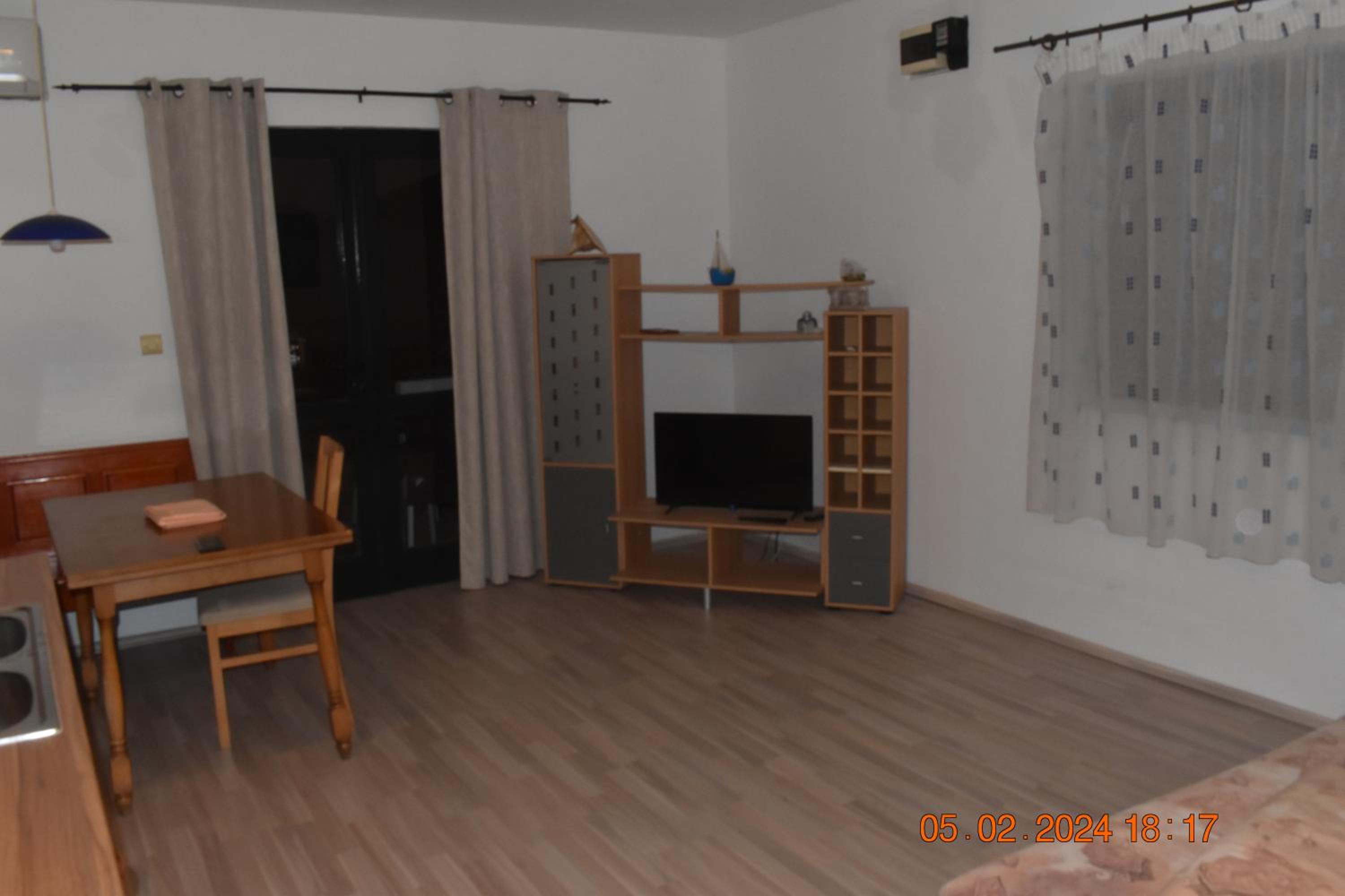 Comfort One-Bedroom Apartment with Balcony