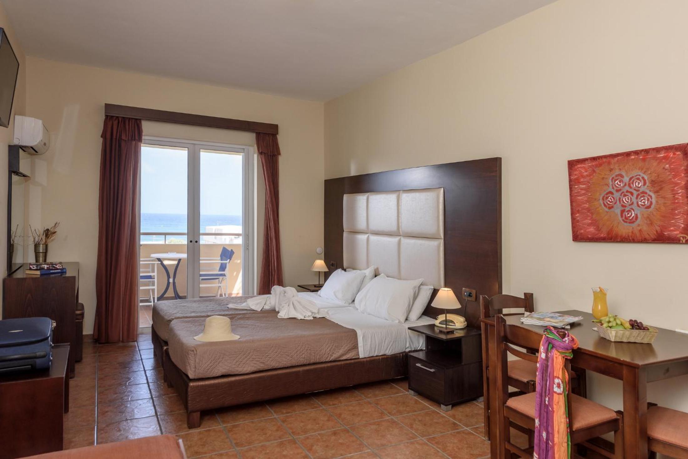 Maisonette with Plunge Pool Sea View