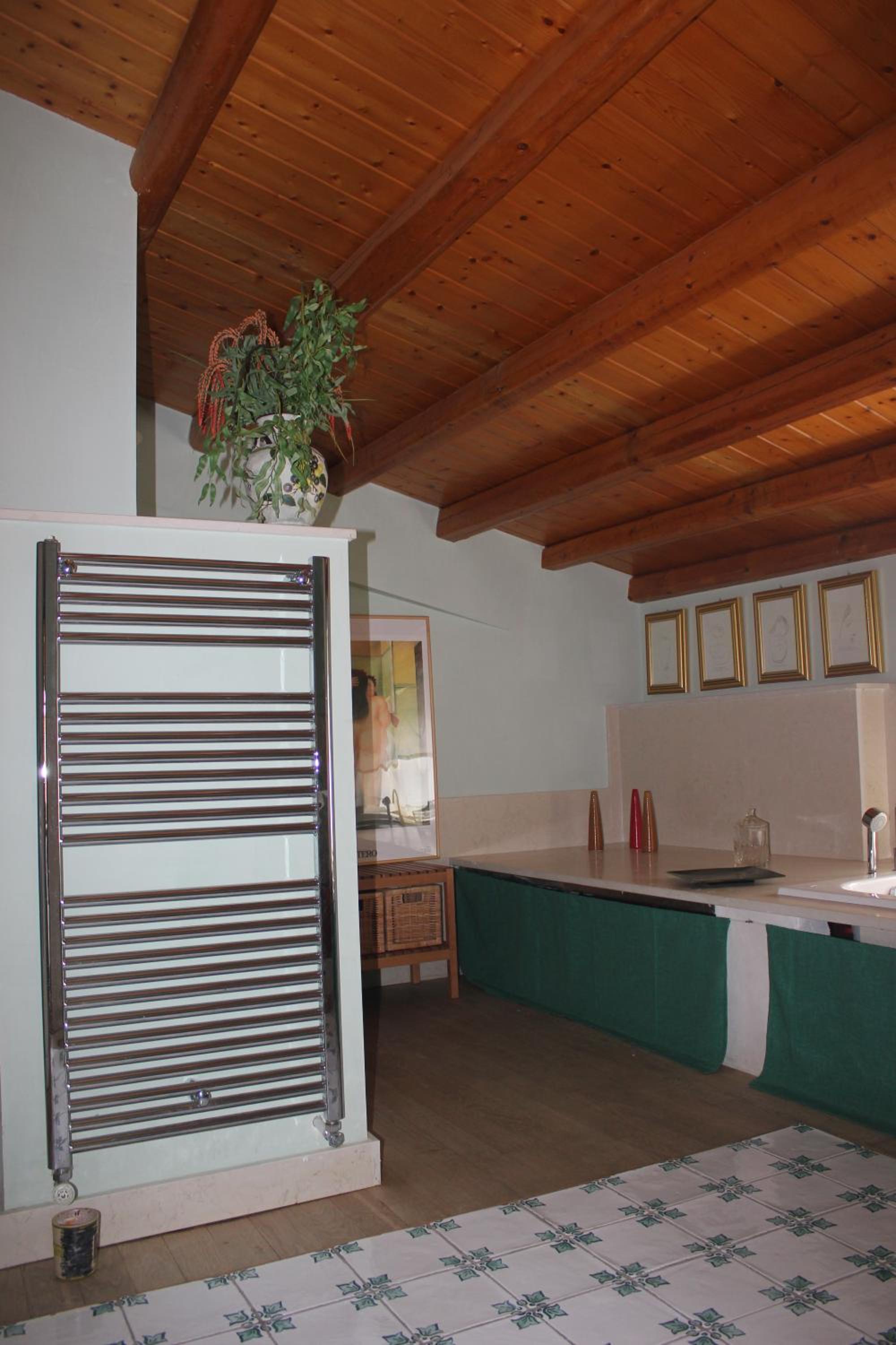 King Suite with Spa Bath