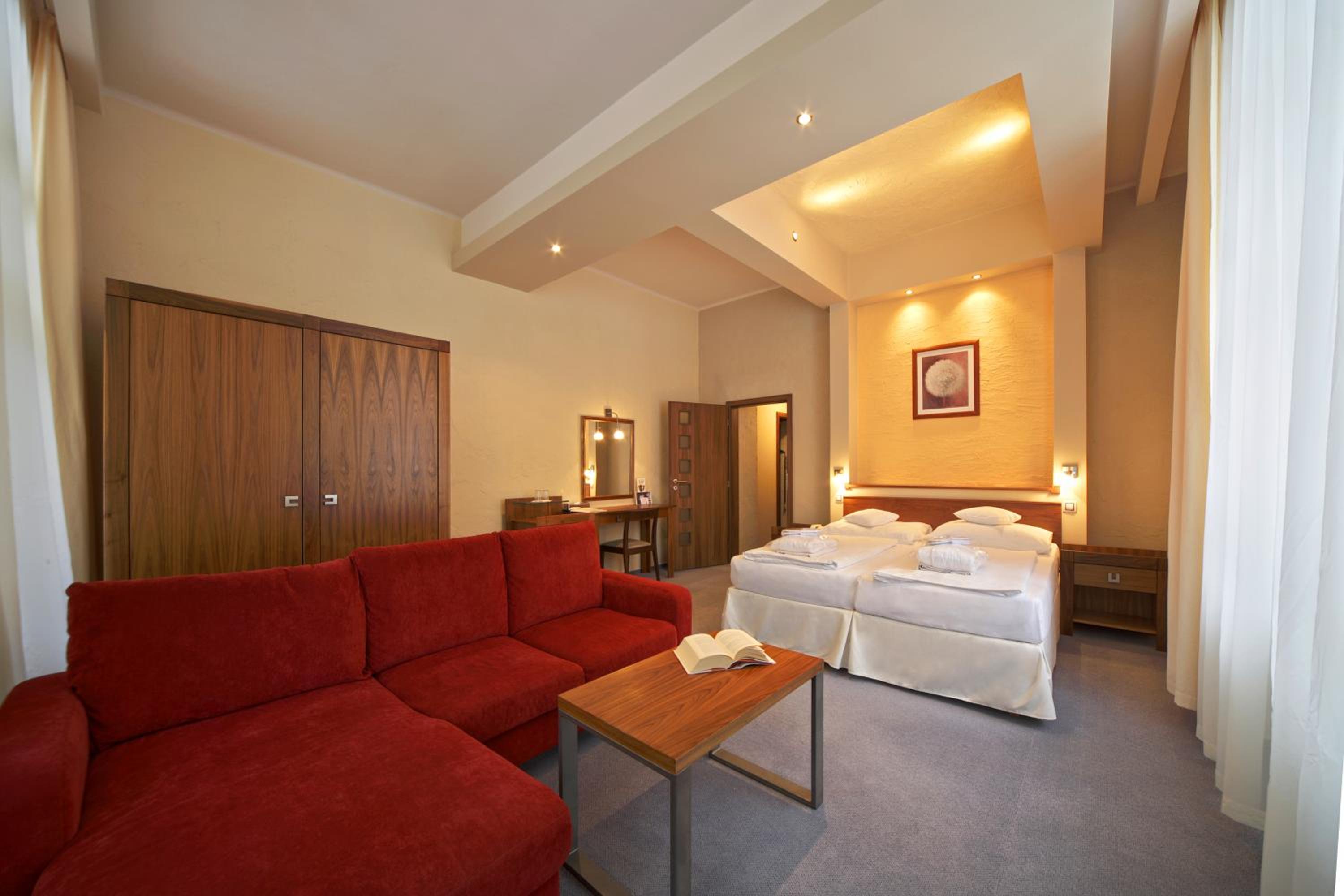 Deluxe Double Room photo 3