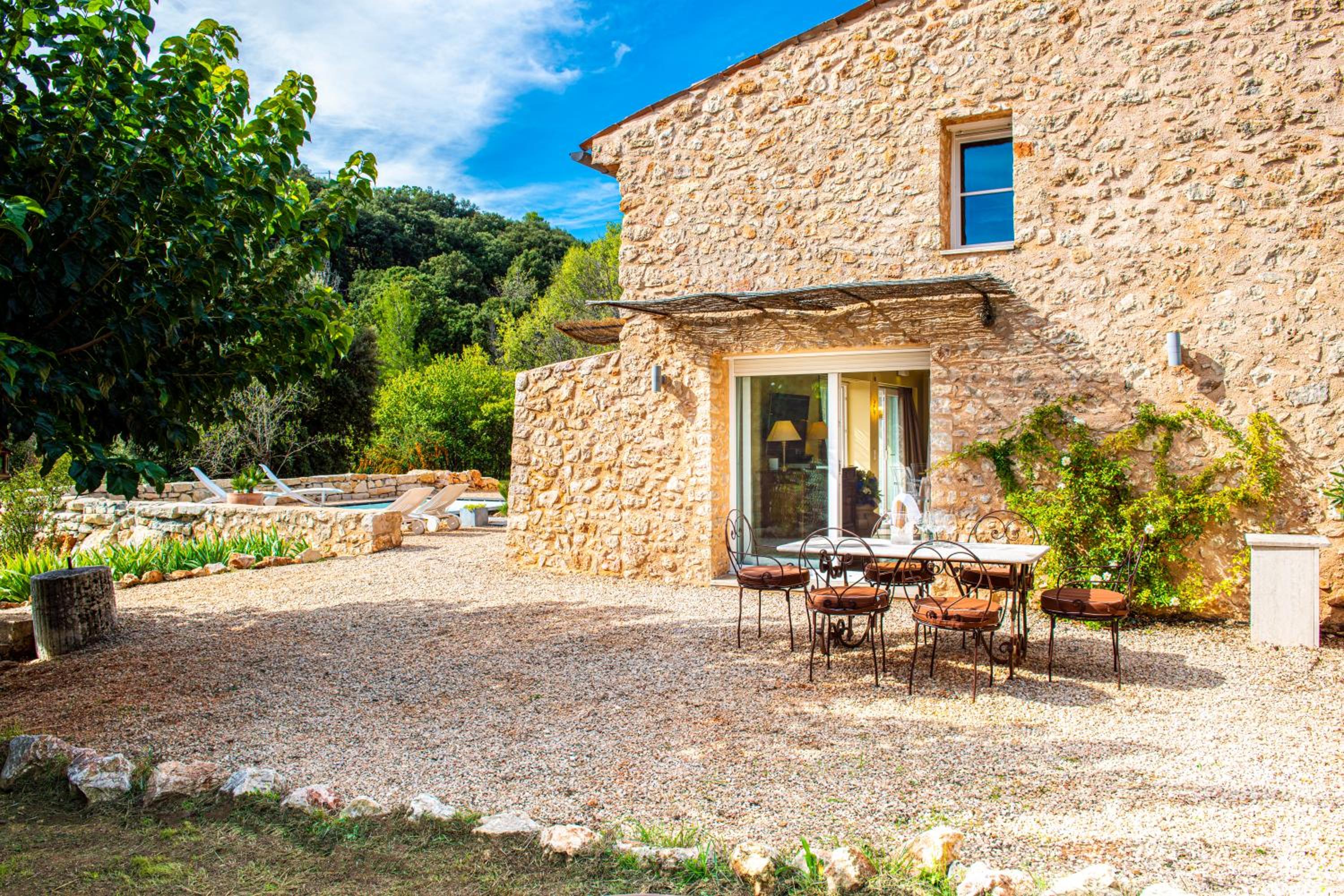 Four-Bedroom Villa with Four King Beds, Terrace, Private Pool and Valley View - Non-Smoking - Photo 5