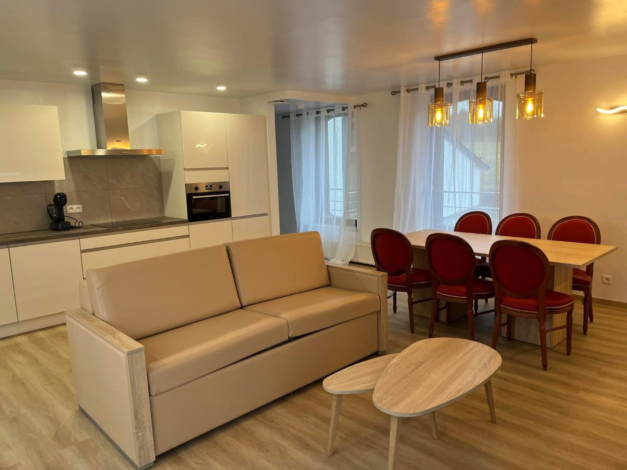 Apartment photo 1