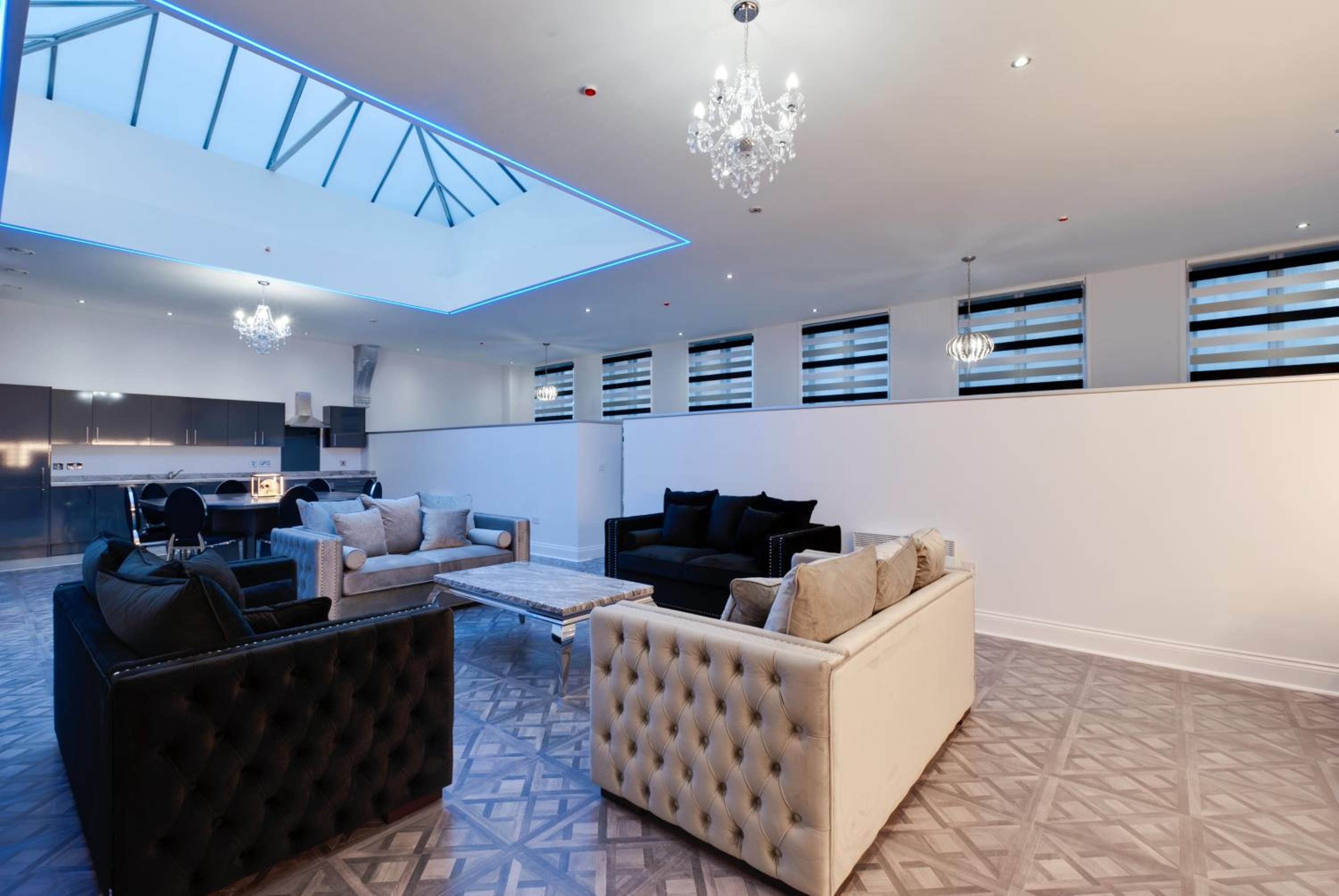 Superior Apartment - Photo 2