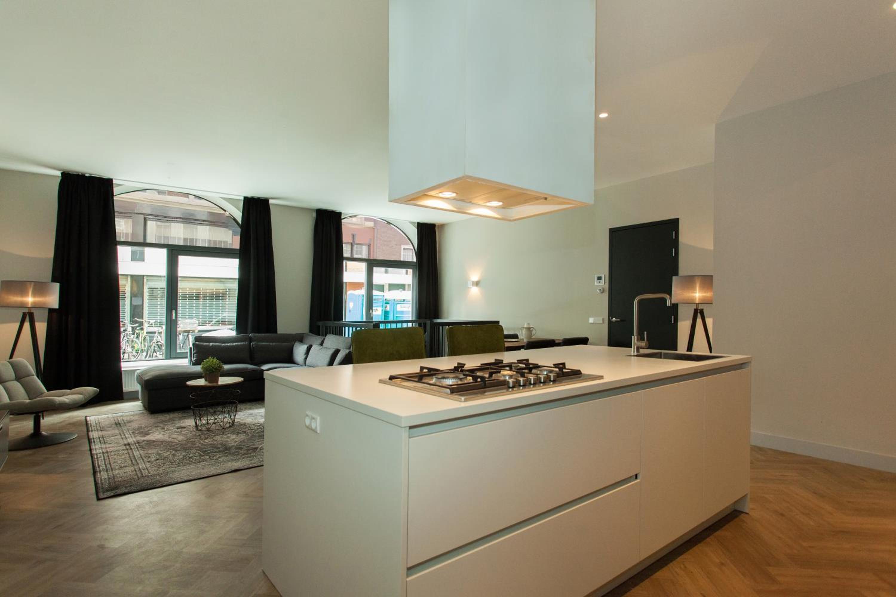 Two-Bedroom Apartment Split-Level City View photo 3