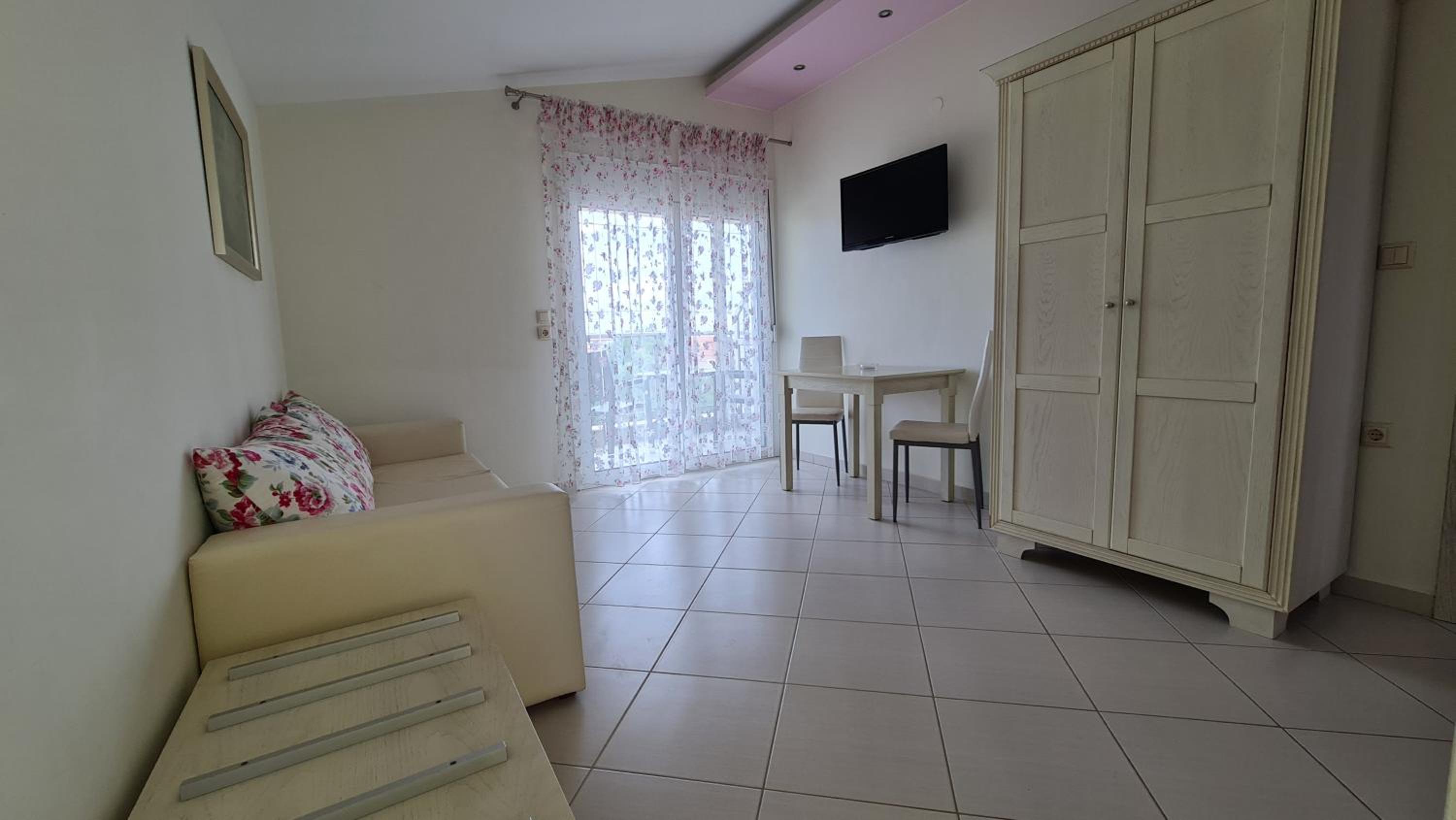Superior Apartment - Photo 2