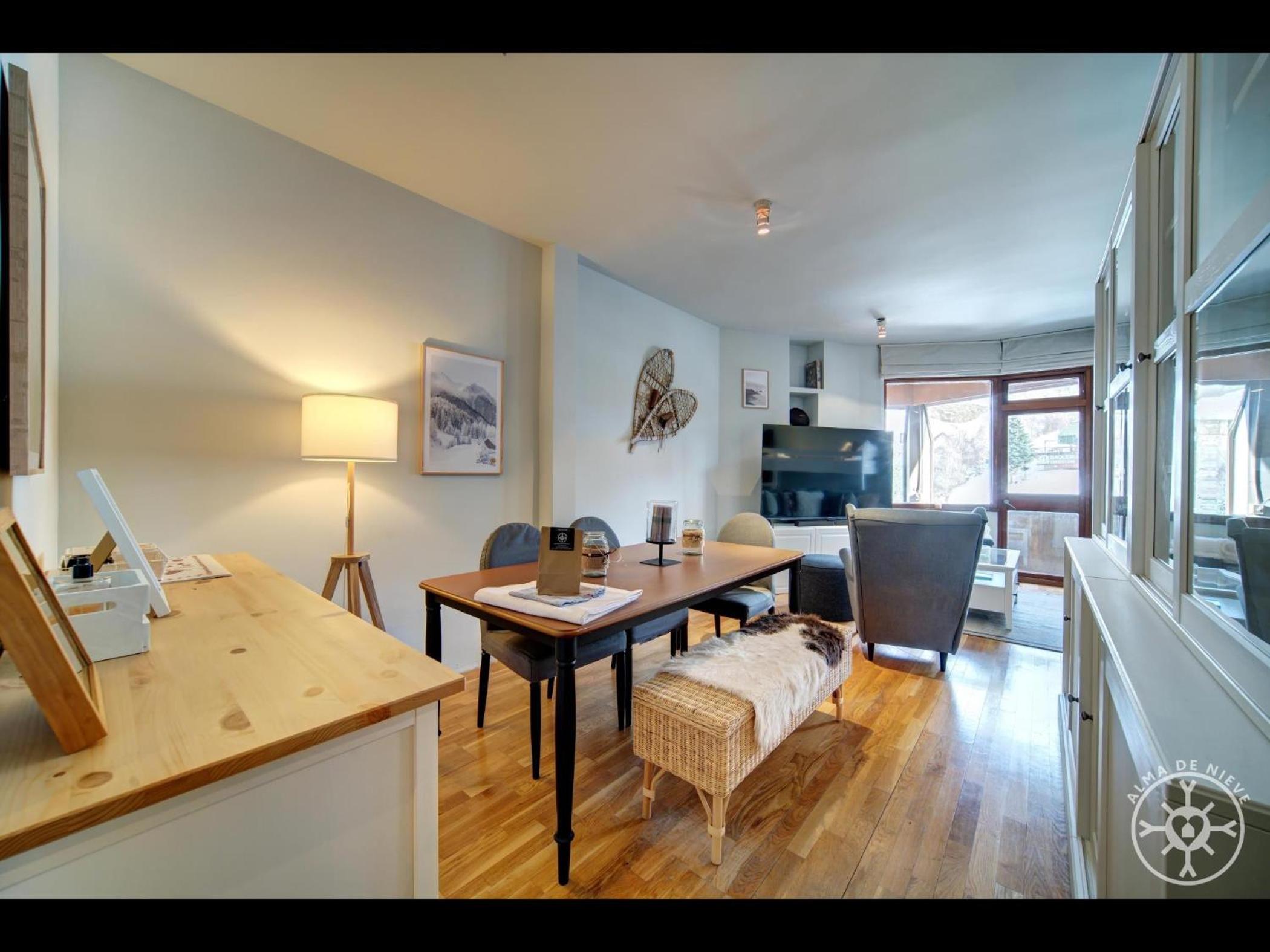 Apartment photo 3