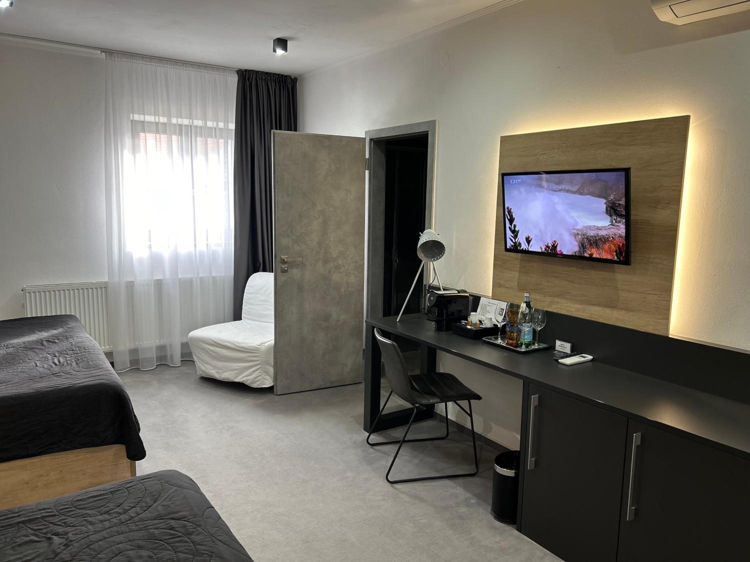 Deluxe Quadruple Room photo 3