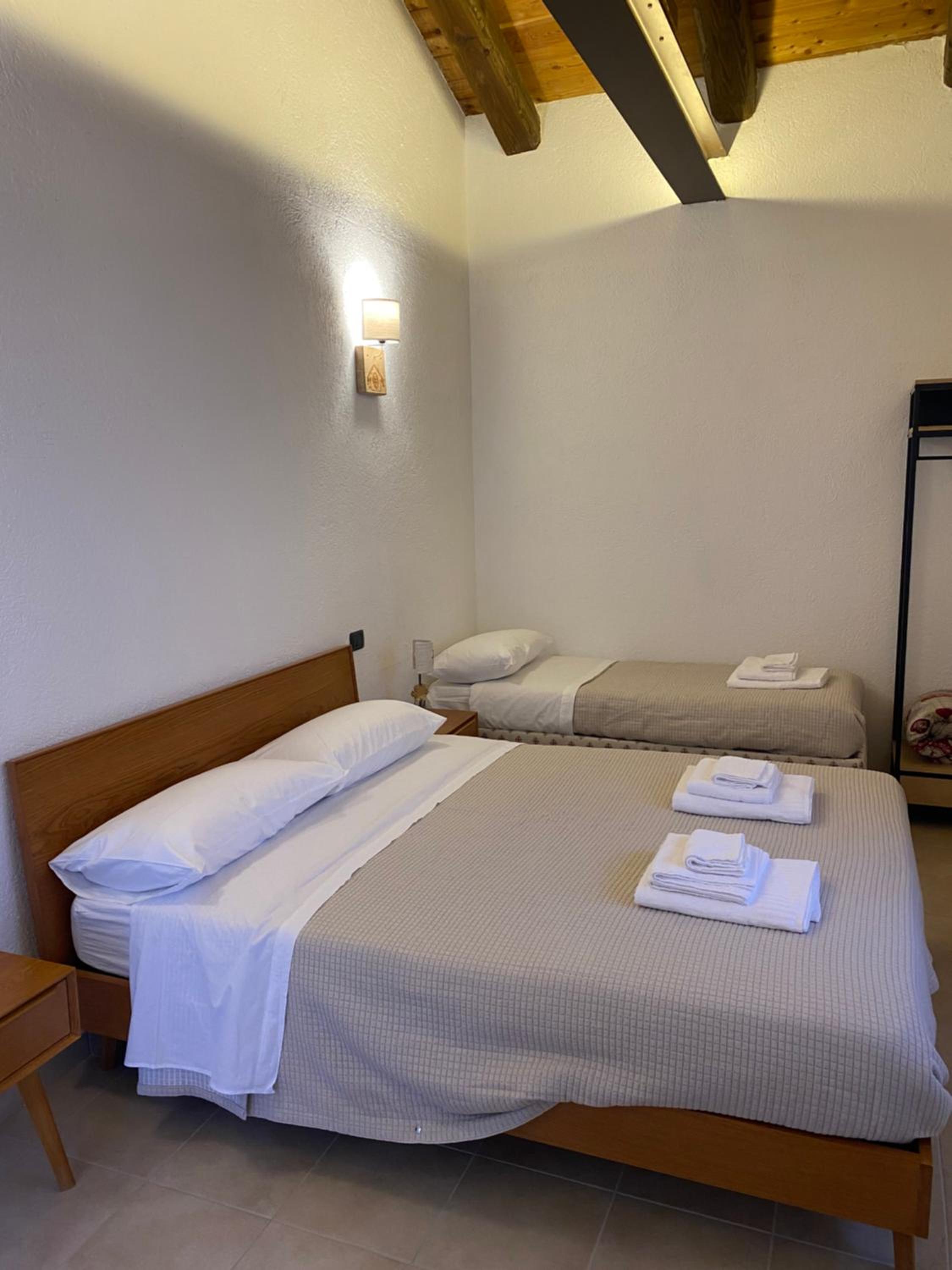 Triple Room with Private Bathroom photo 1