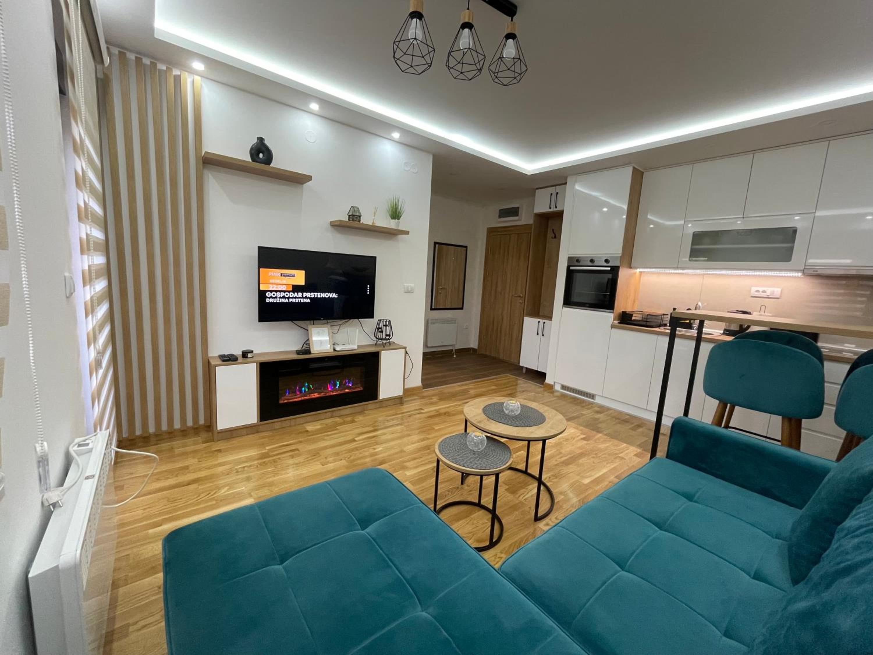 One-Bedroom Apartment photo 1