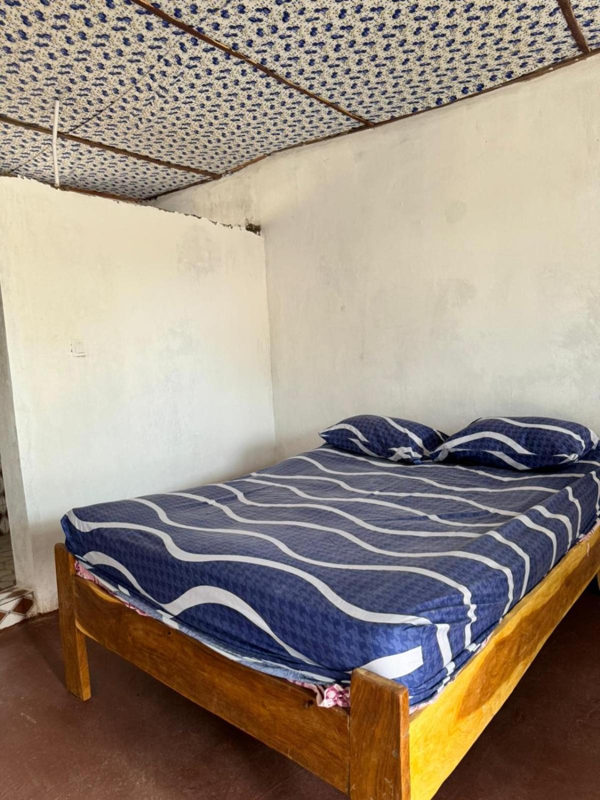 Deluxe Double Room (2 Adults + 1 Child) photo 1