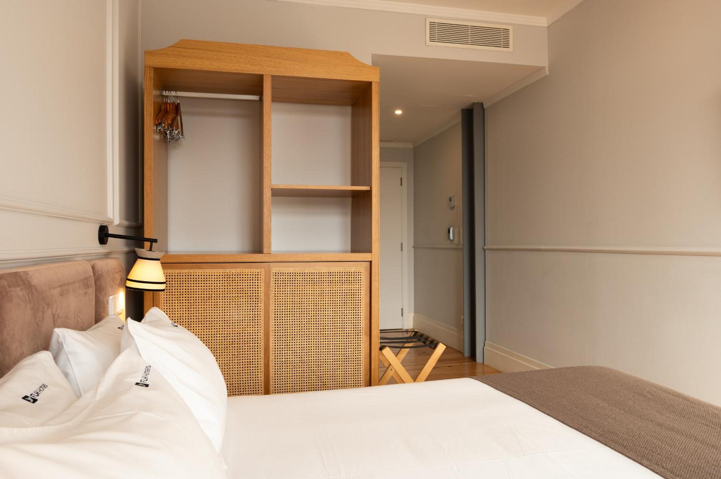 Premium Double Room - Photo 3