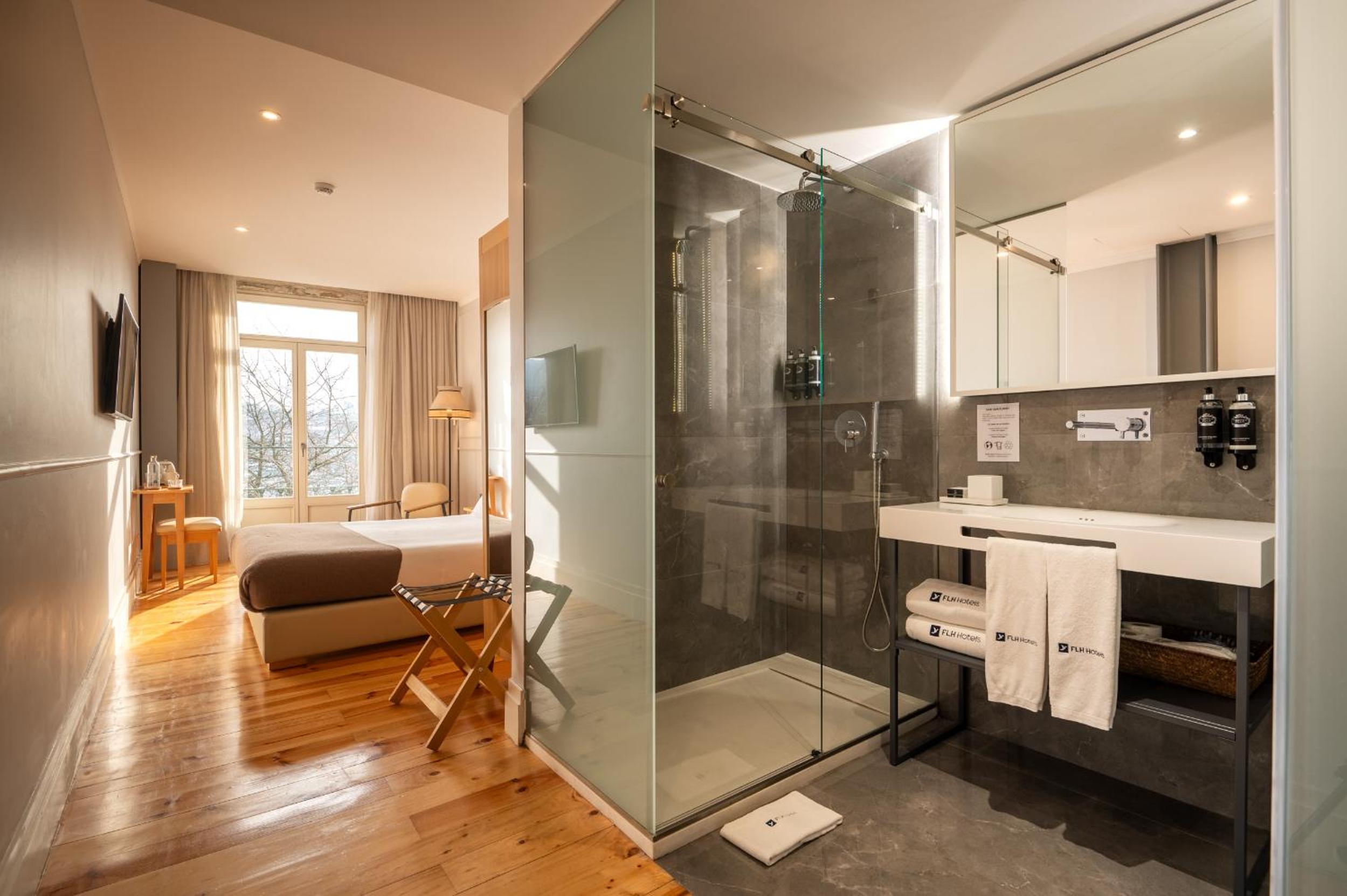 Premium Double Room - Photo 4
