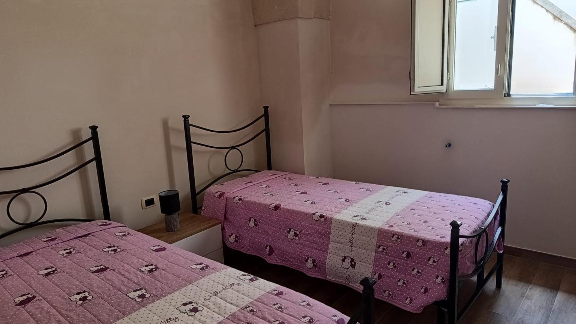Two-Bedroom House photo 3