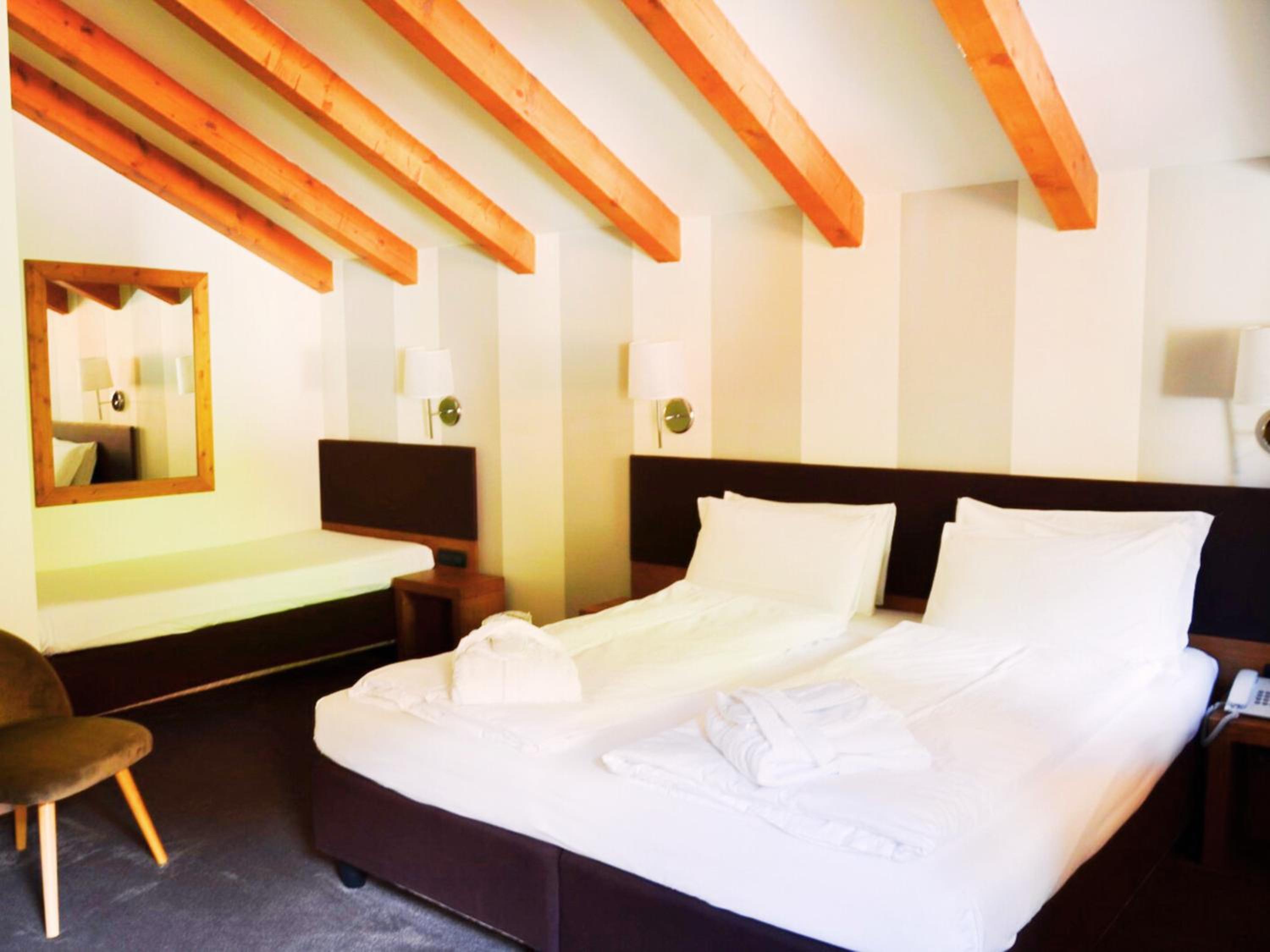 Triple Room with Terrace